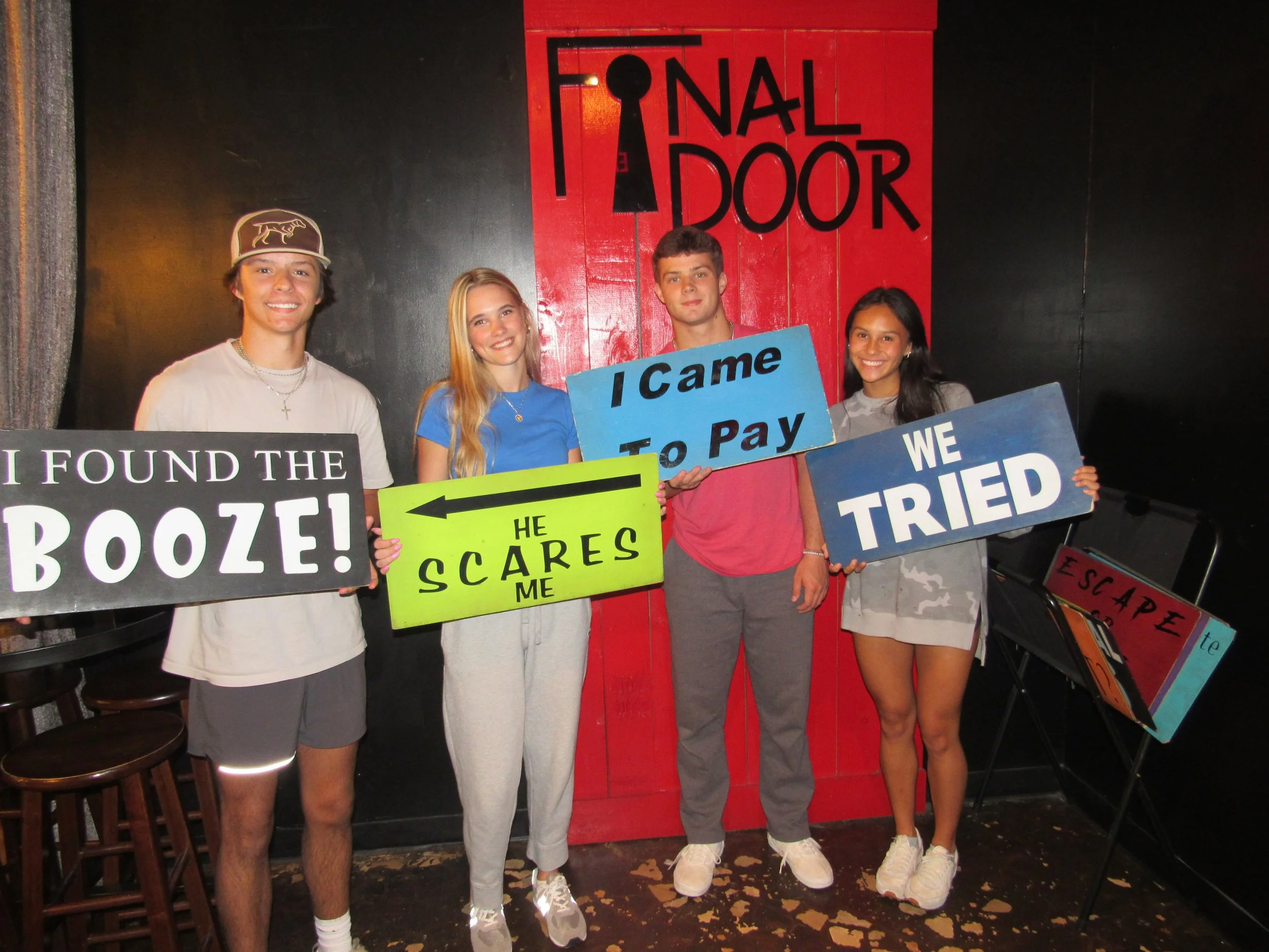 the-final-door-escape-room-columbia-sc-team-photos-06-21-23 (5).JPG