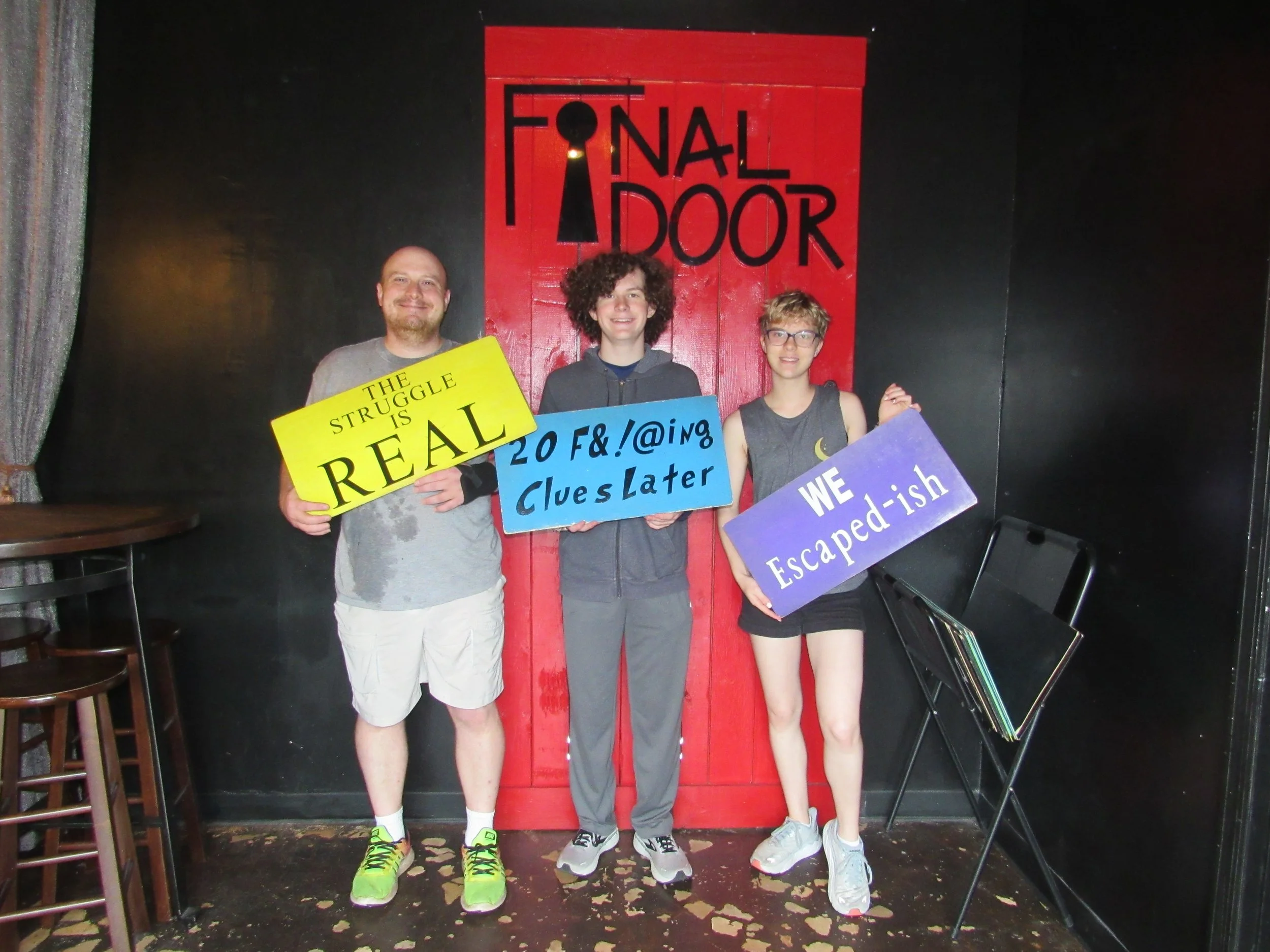 the-final-door-escape-room-columbia-sc-team-photos-06-22-23 (3).JPG