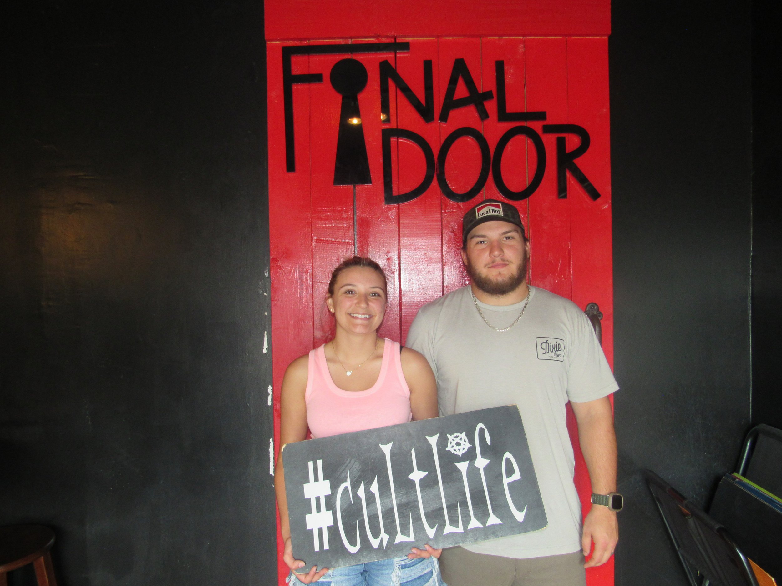 the-final-door-escape-room-columbia-sc-team-photos-07-04-23 (1).JPG