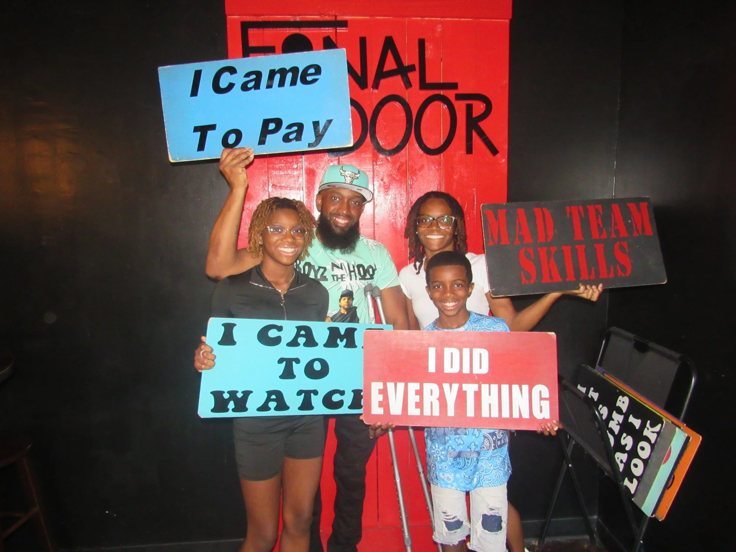 the-final-door-escape-room-columbia-sc-team-photos-07-10-23 (5).JPG