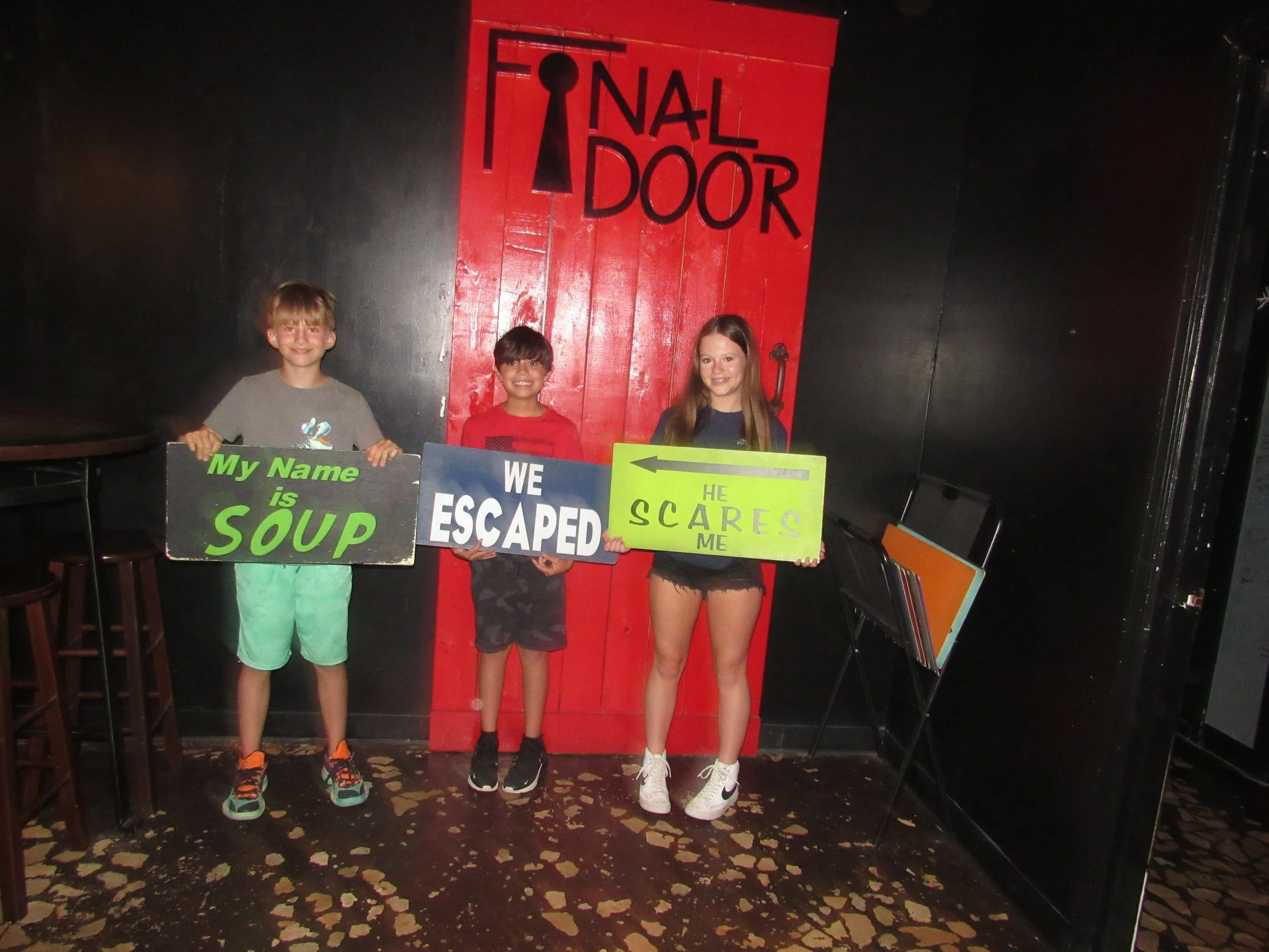 the-final-door-escape-room-columbia-sc-team-photos-07-15-23 (6).JPG