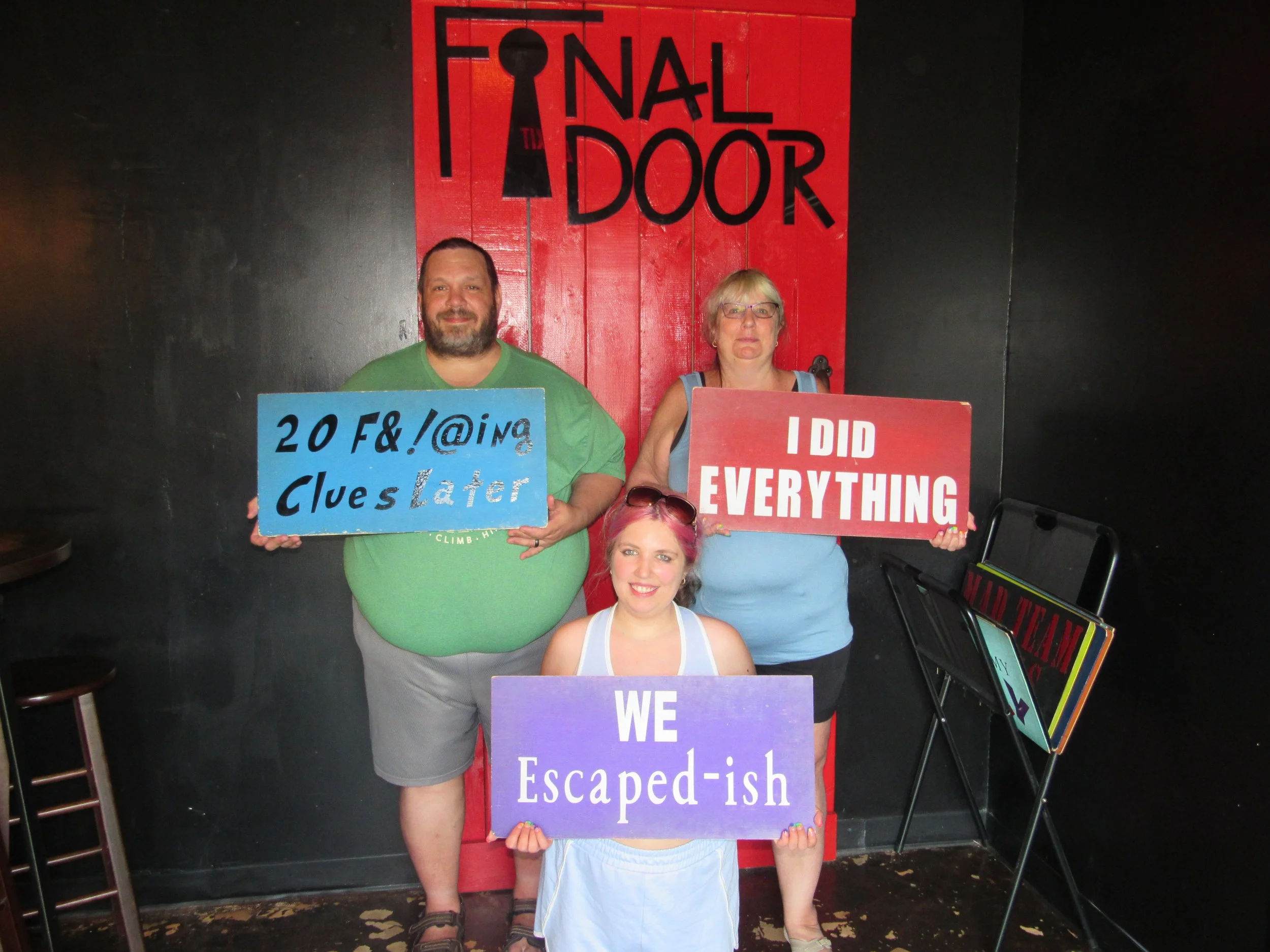 the-final-door-escape-room-columbia-sc-team-photos-07-19-23 (2).JPG