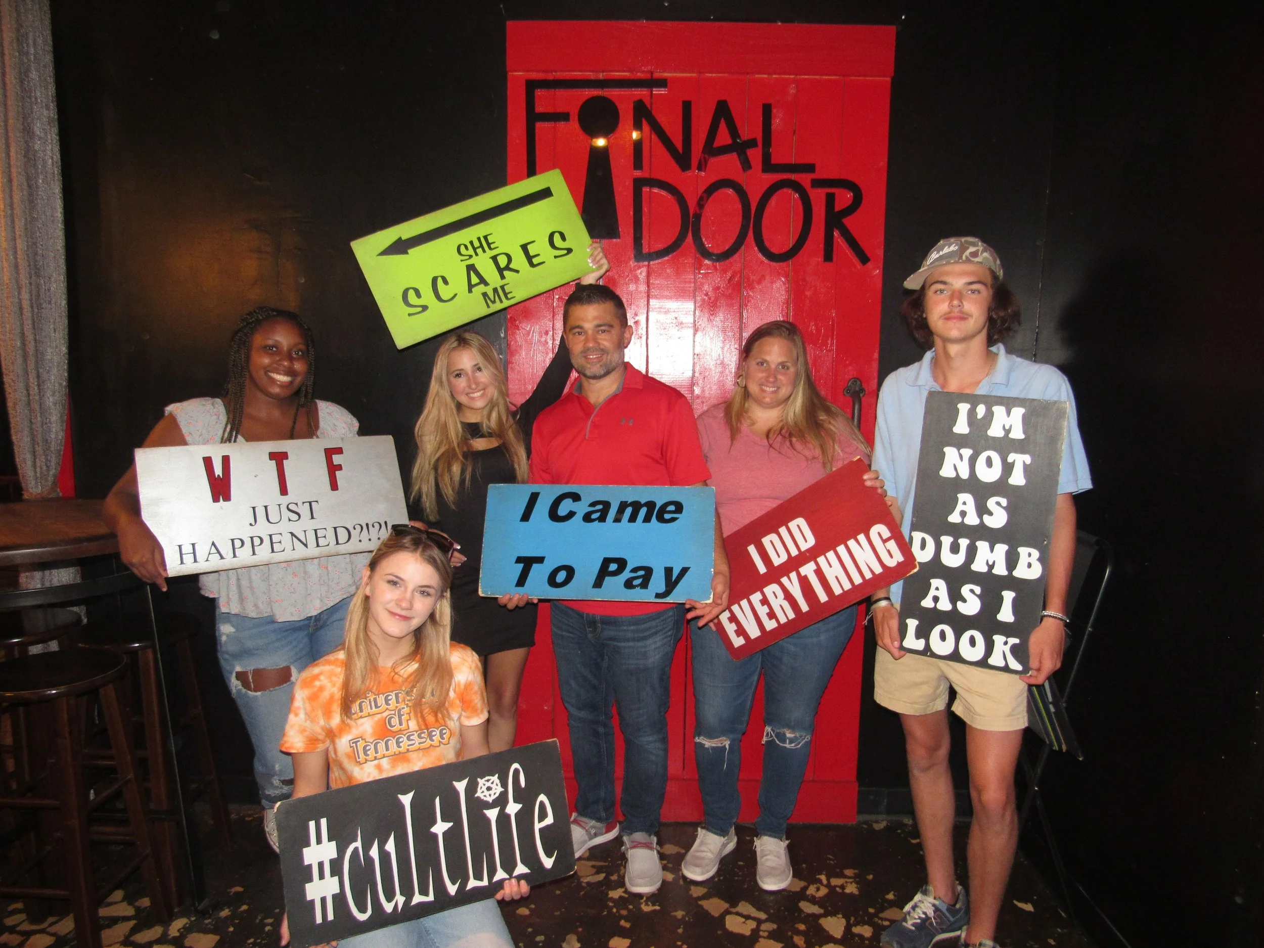 the-final-door-escape-room-columbia-sc-team-photos-07-26-23 (3).JPG