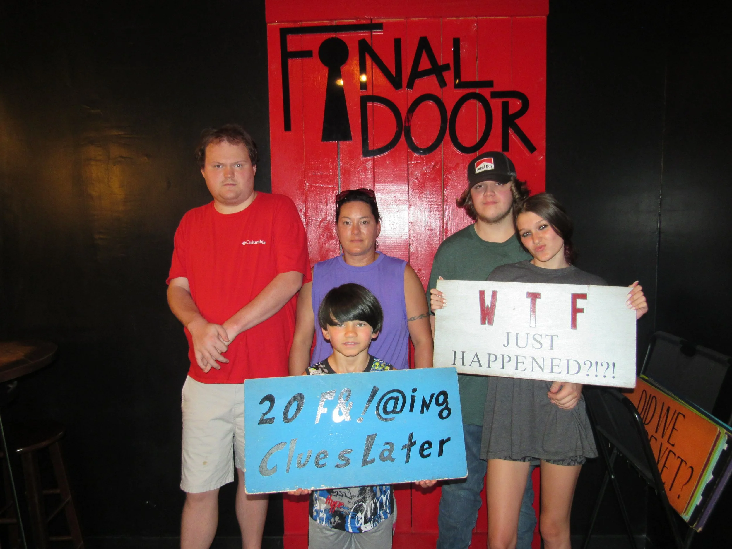 the-final-door-escape-room-columbia-sc-team-photos-08-03-23 (4).JPG