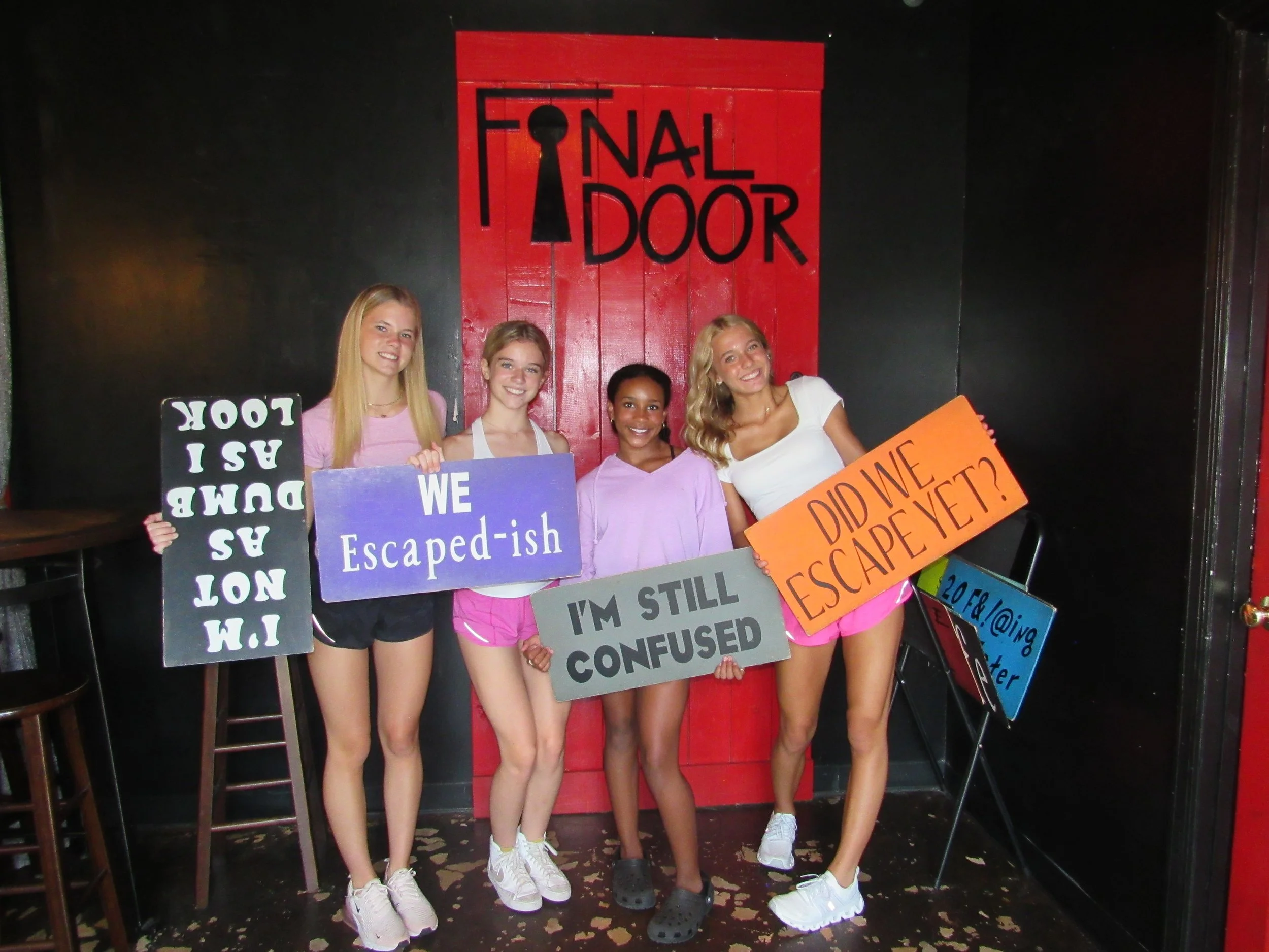 the-final-door-escape-room-columbia-sc-team-photos-08-05-23 (3).JPG