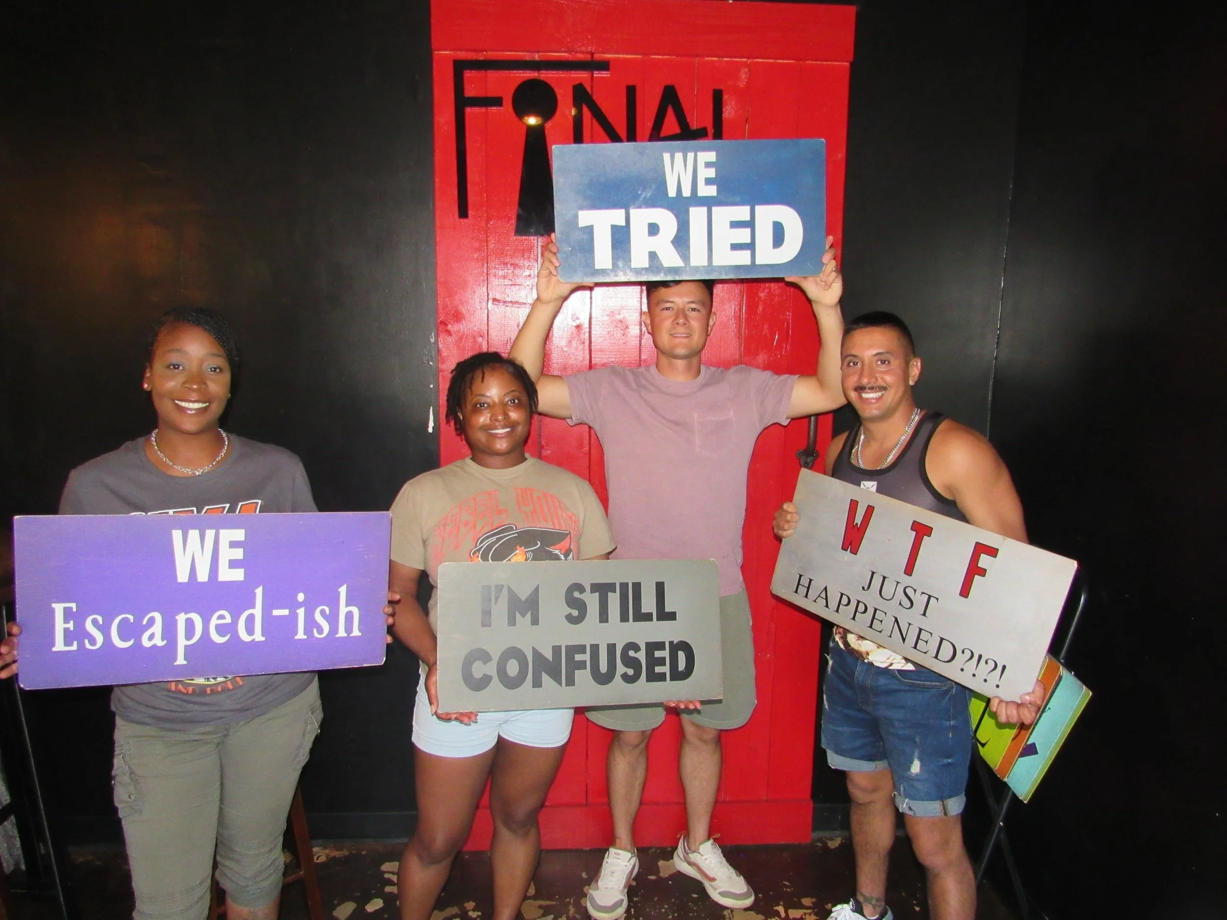 the-final-door-escape-room-columbia-sc-team-photos-08-05-23 (10).JPG