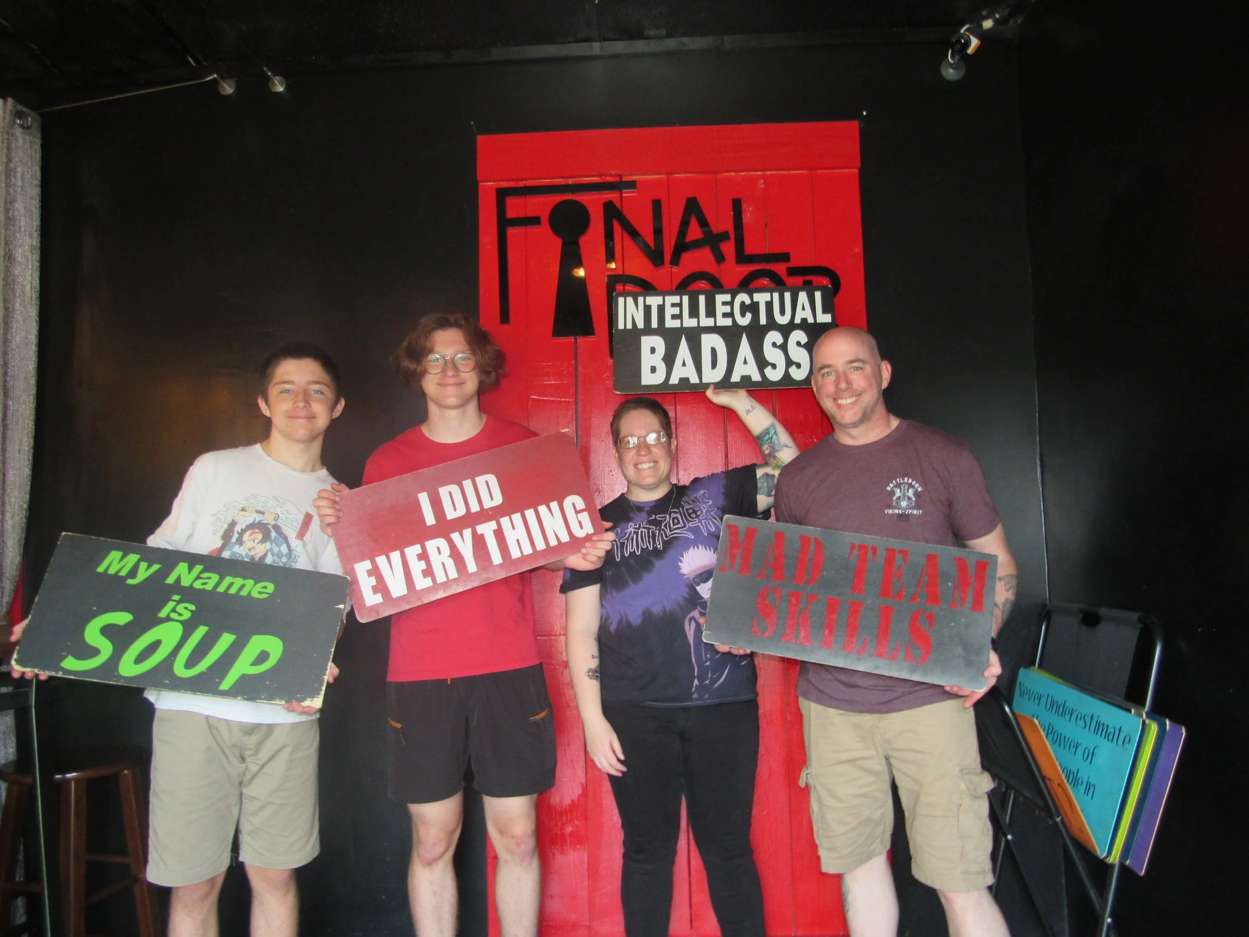 the-final-door-escape-room-columbia-sc-team-photos-08-07-23 (2).JPG