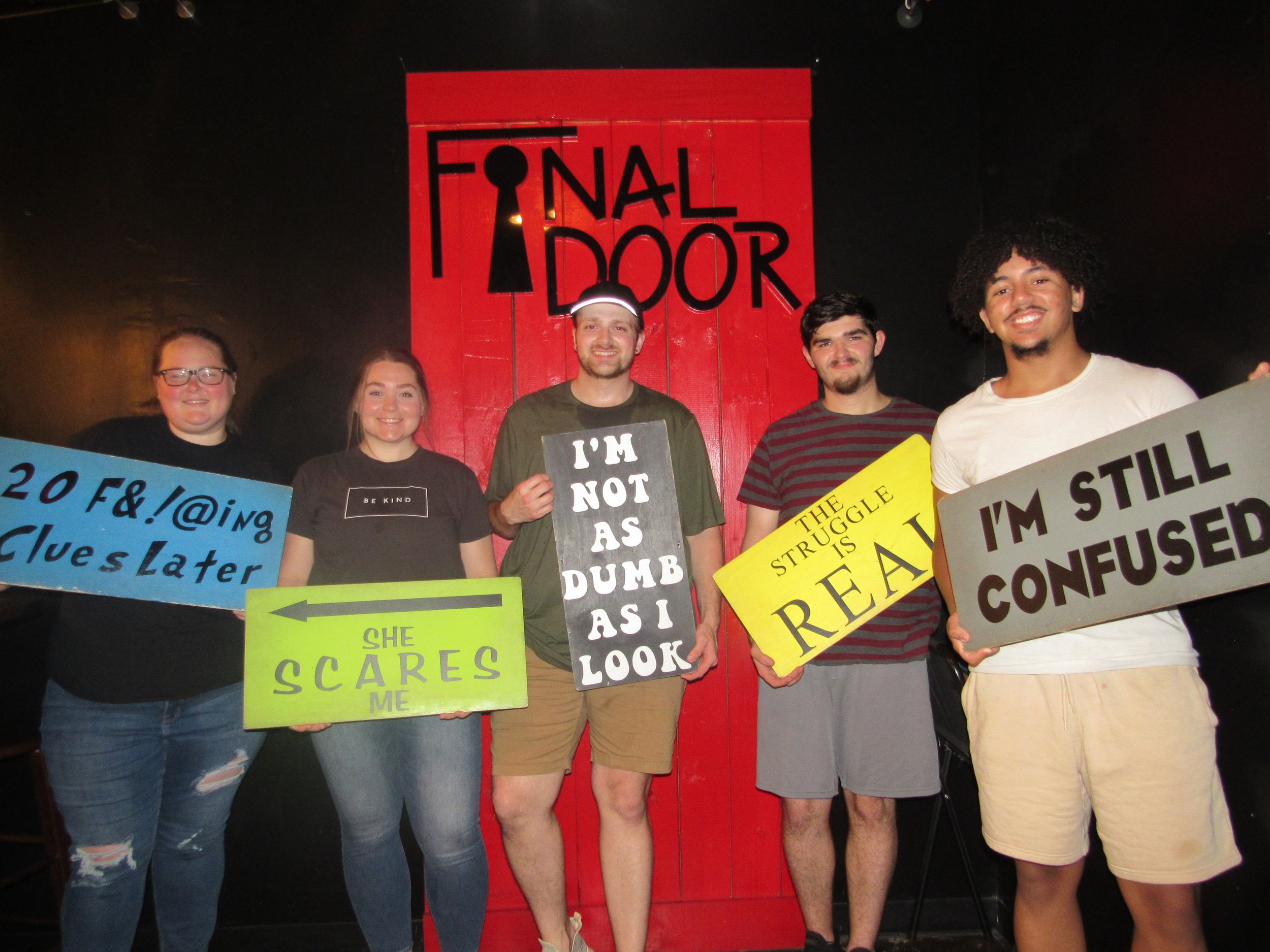 the-final-door-escape-room-columbia-sc-team-photos-08-07-23 (3).JPG