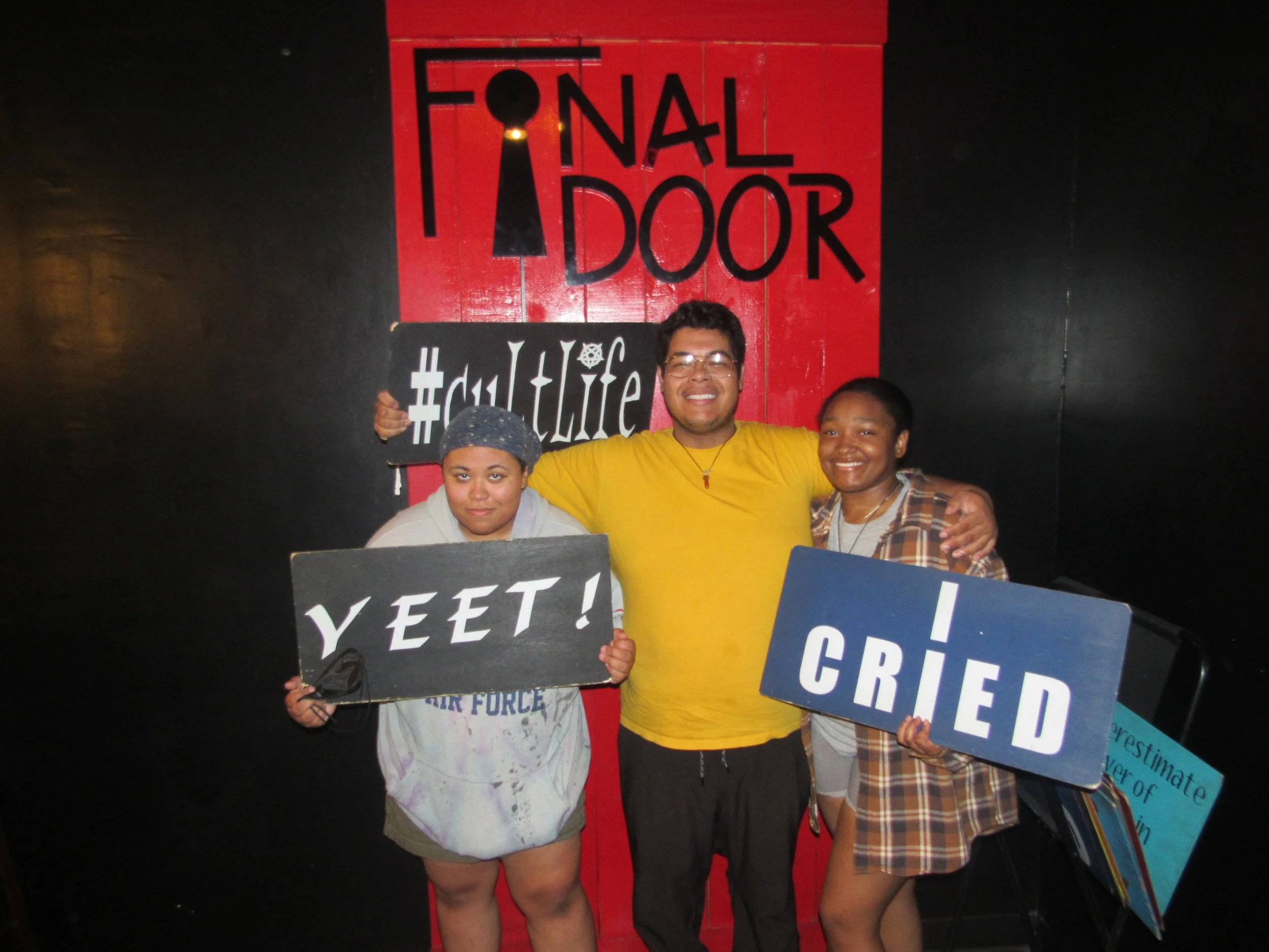 the-final-door-escape-room-columbia-sc-team-photos-08-09-23 (1).JPG
