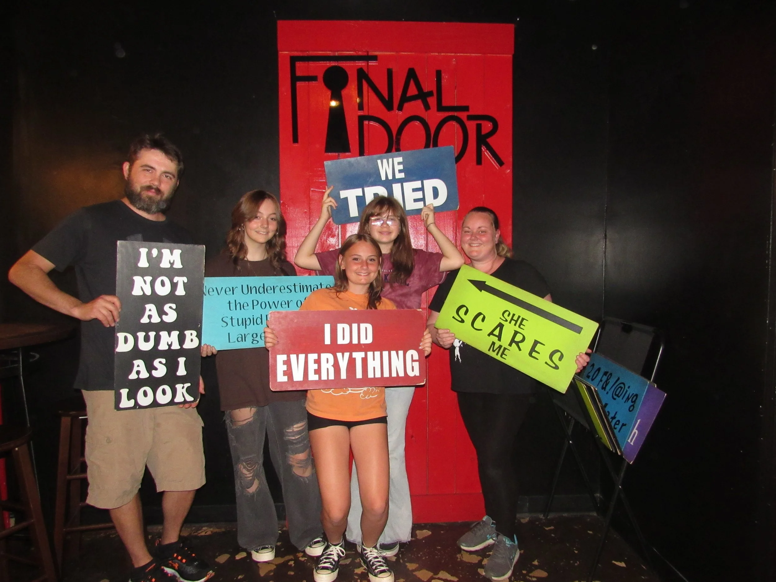 the-final-door-escape-room-columbia-sc-team-photos-08-12-23 (24).JPG