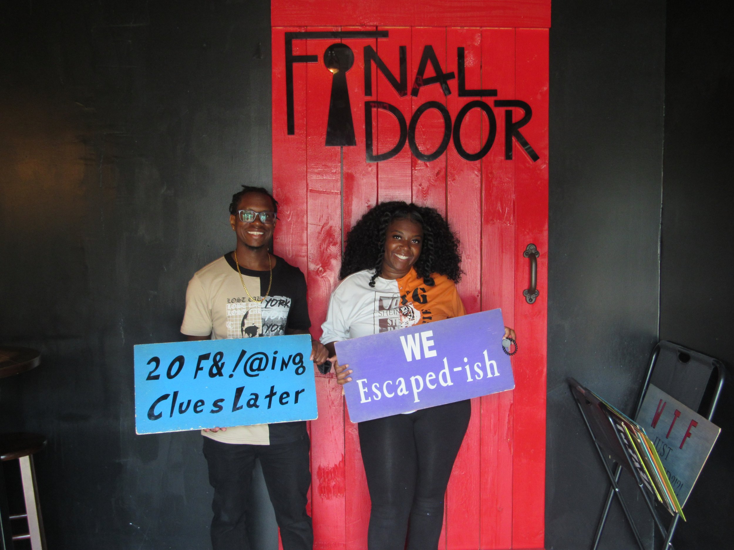 the-final-door-escape-room-columbia-sc-team-photos-08-17-23 (6).JPG