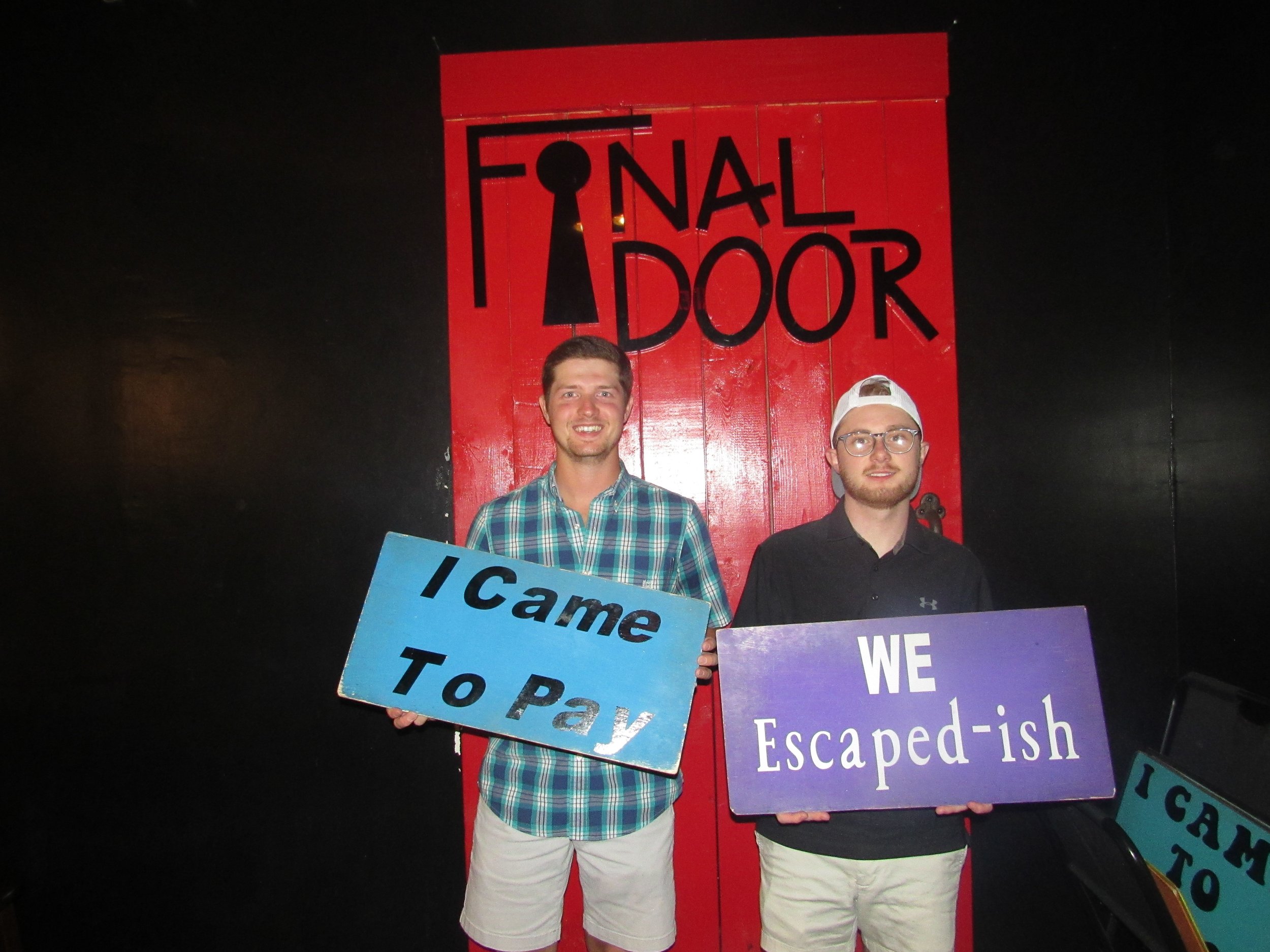 the-final-door-escape-room-columbia-sc-team-photos-08-18-23 (11).JPG