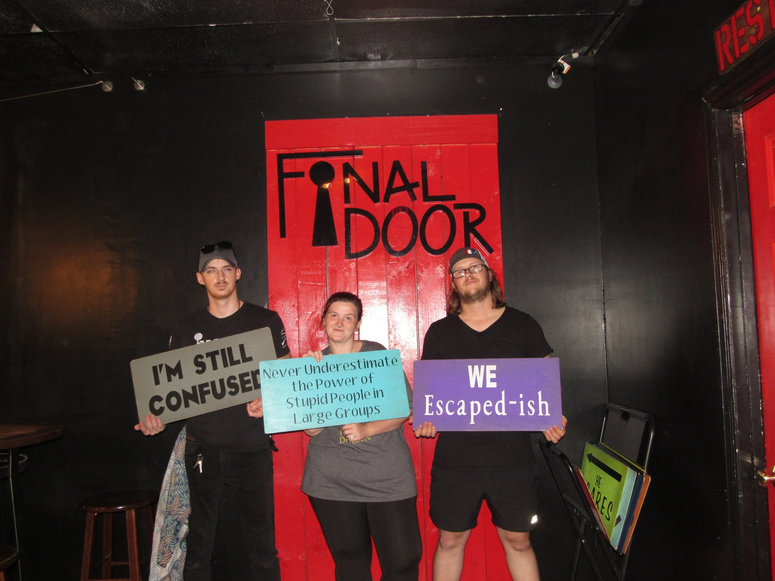 the-final-door-escape-room-columbia-sc-team-photos-08-26-23 (12).JPG