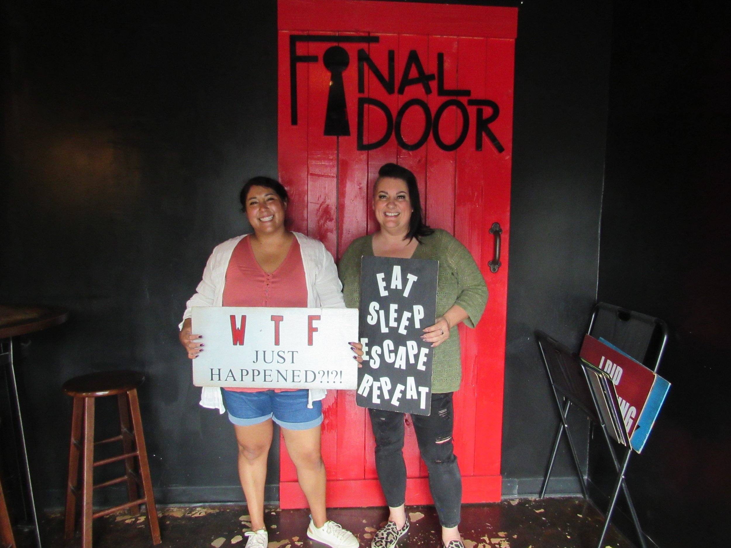 the-final-door-escape-room-columbia-sc-team-photos-09-02-23 (1).JPG