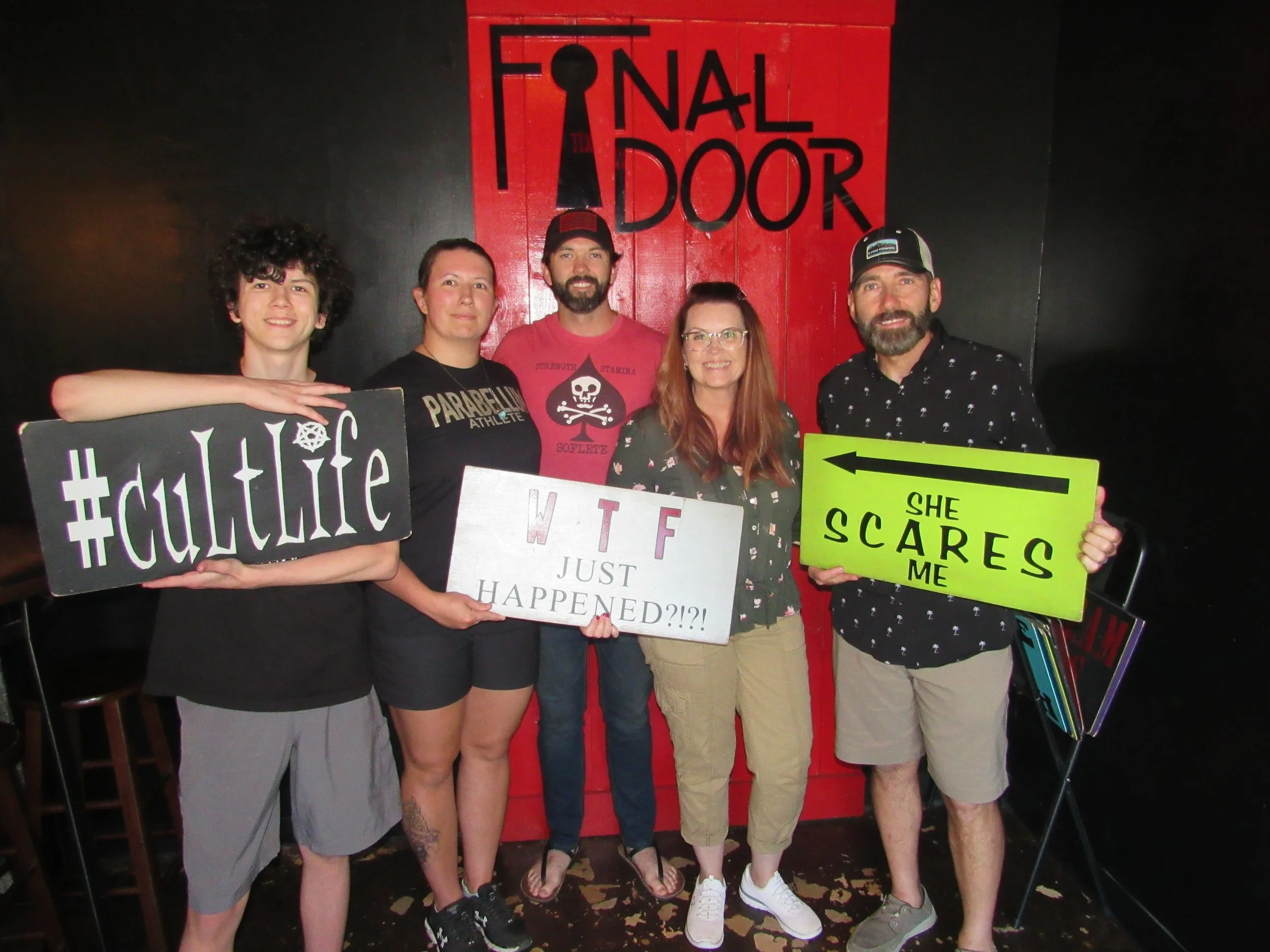 the-final-door-escape-room-columbia-sc-team-photos-09-03-23 (6).JPG