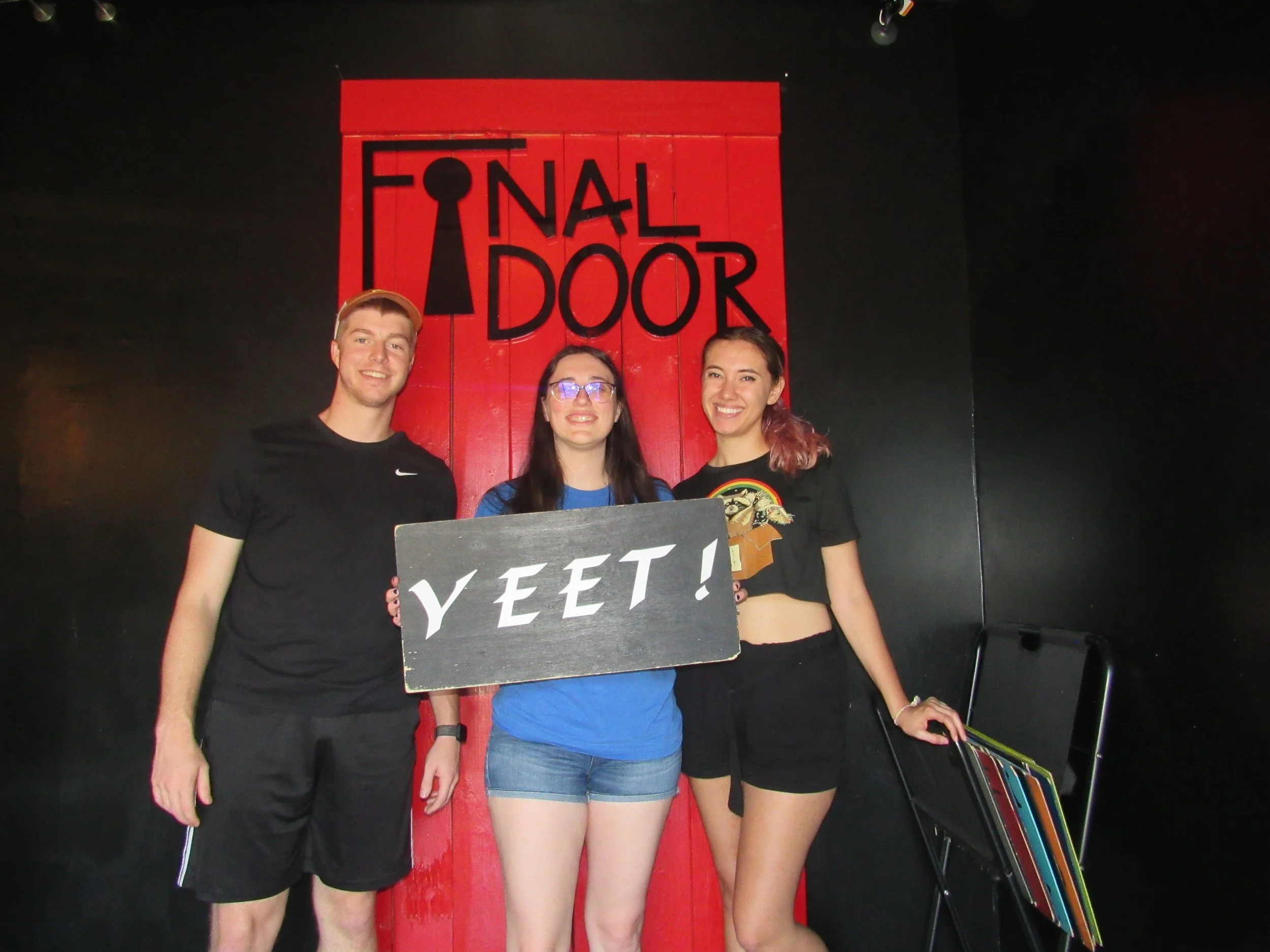 the-final-door-escape-room-columbia-sc-team-photos-09-04-23 (1).JPG