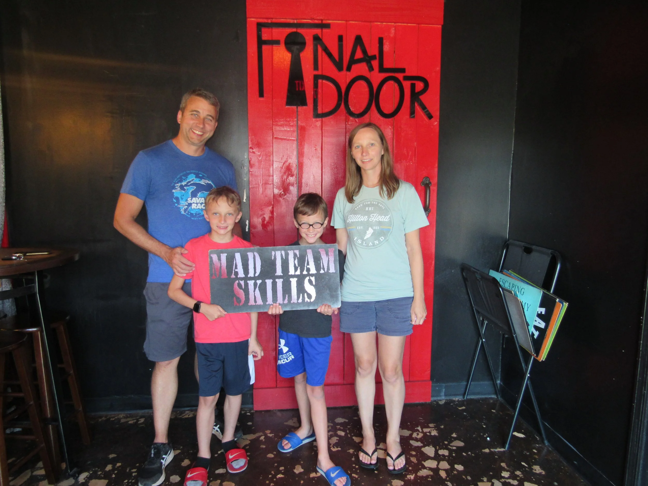 the-final-door-escape-room-columbia-sc-team-photos-09-04-23 (4).JPG