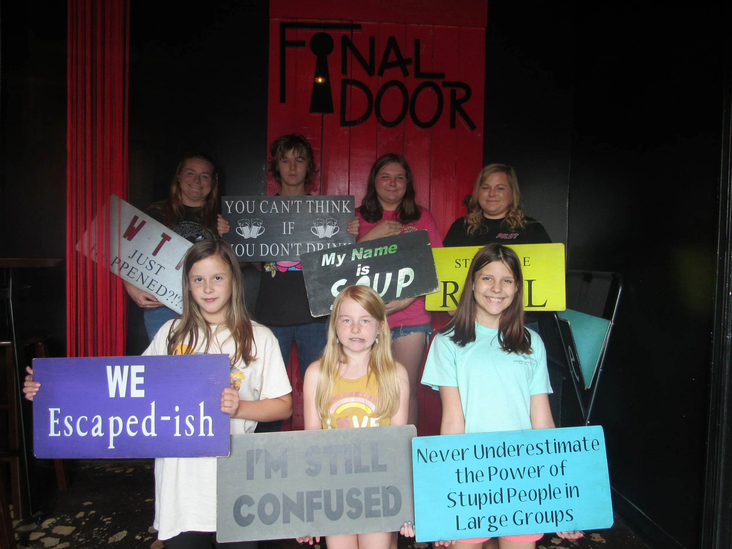 the-final-door-escape-room-columbia-sc-team-photos-09-09-23 (2).JPG