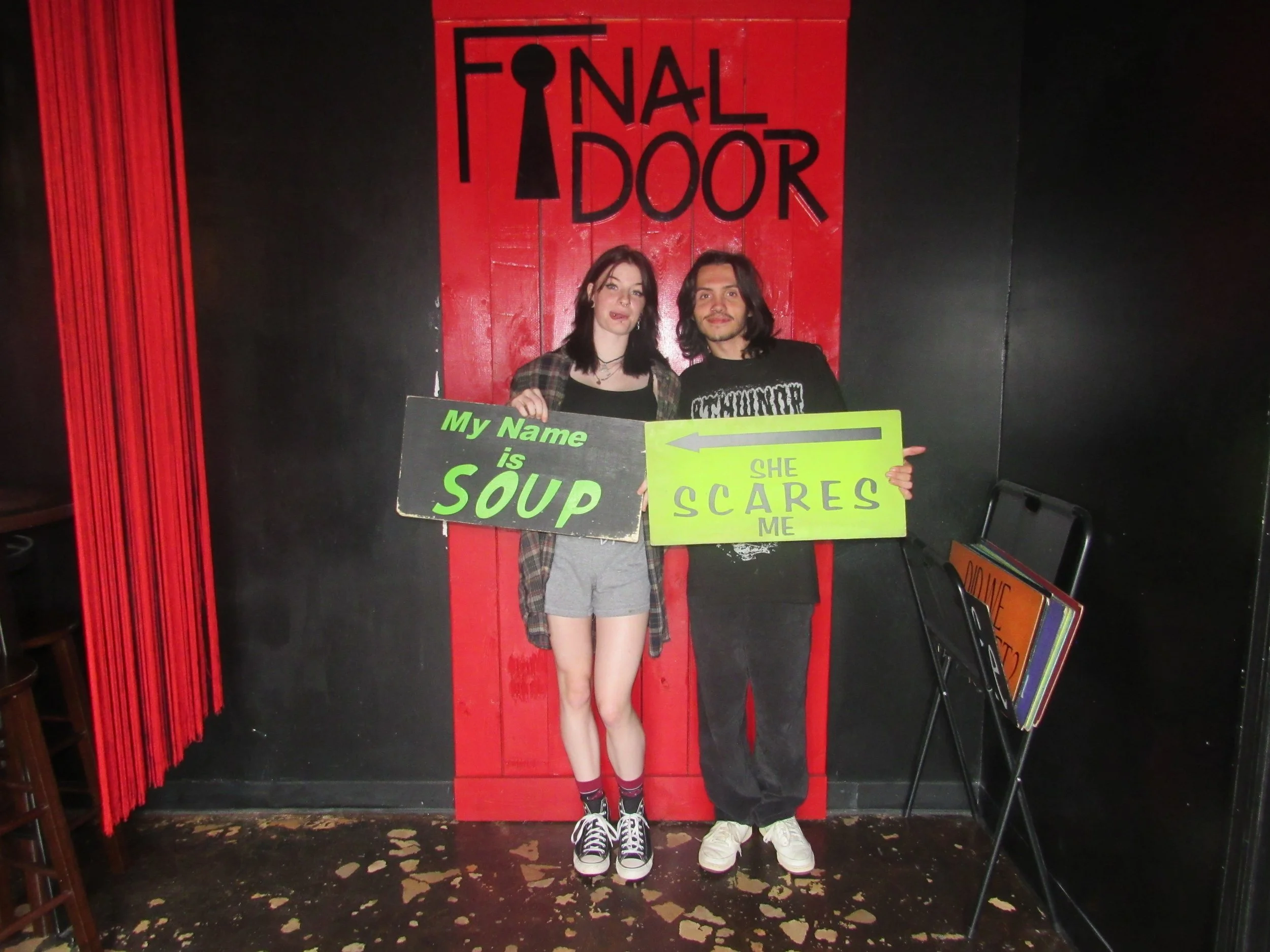 the-final-door-escape-room-columbia-sc-team-photos-09-09-23 (3).JPG