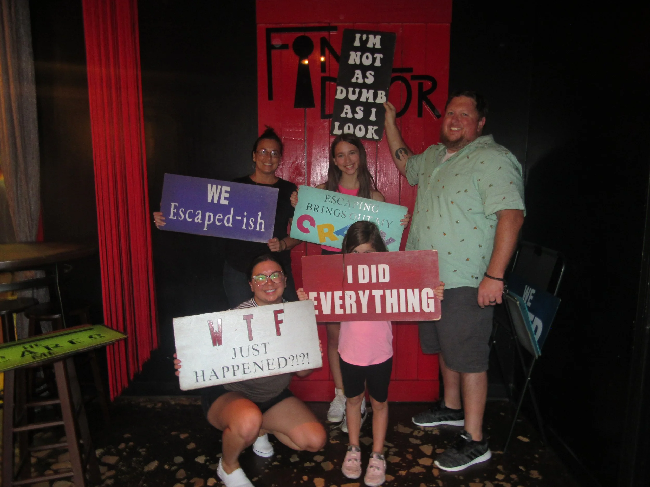 the-final-door-escape-room-columbia-sc-team-photos-09-09-23 (7).JPG
