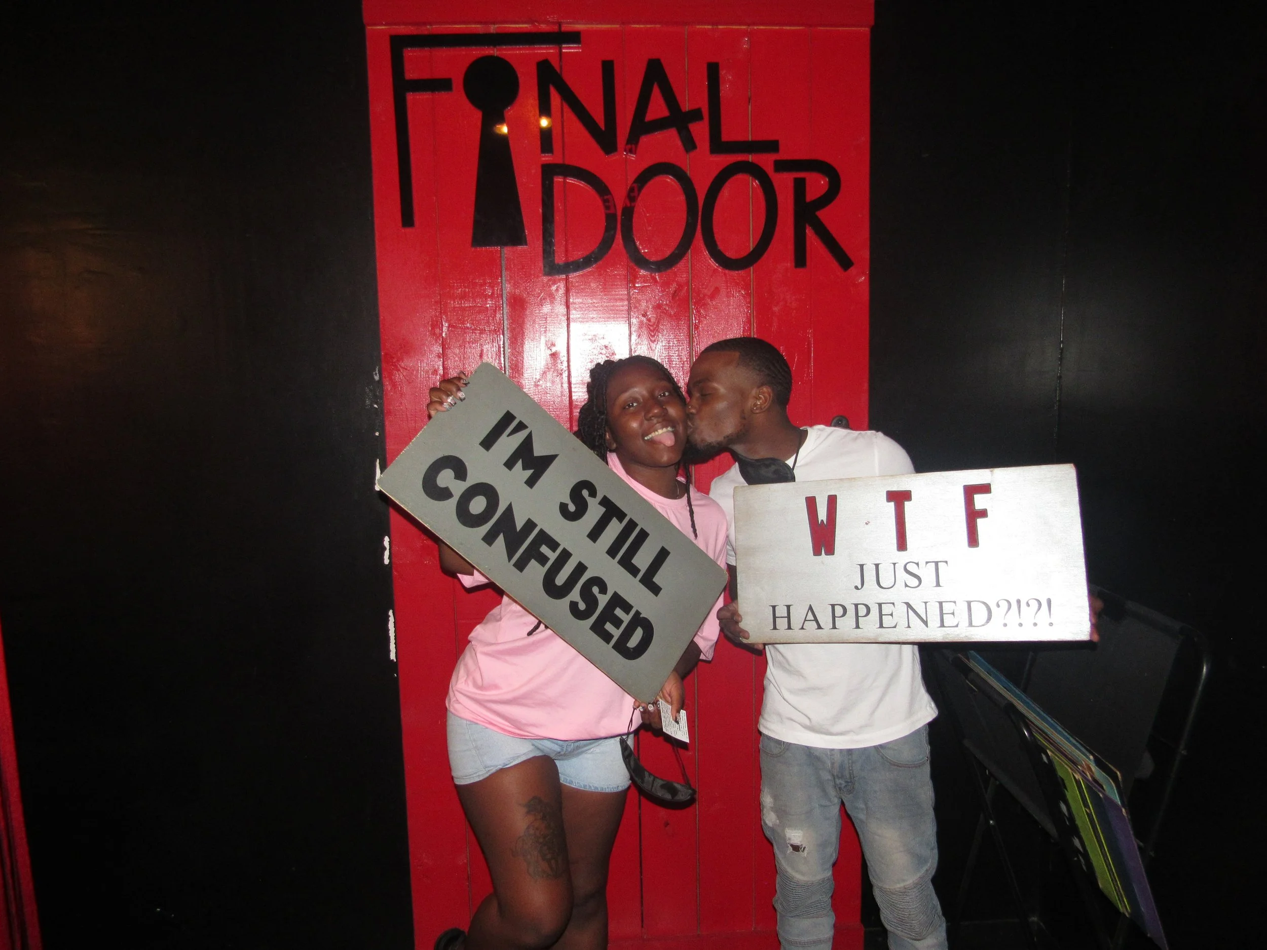 the-final-door-escape-room-columbia-sc-team-photos-09-09-23 (15).JPG