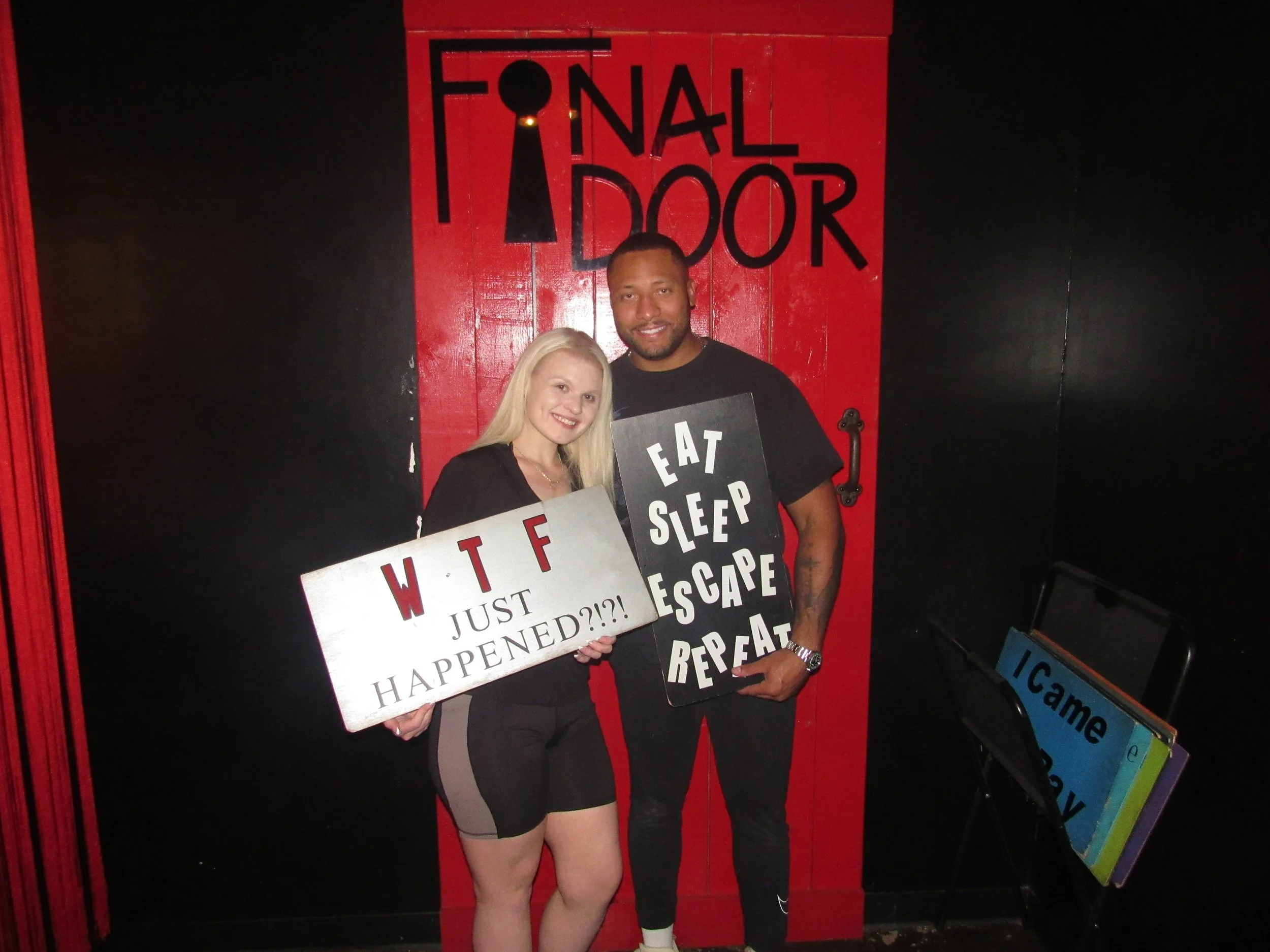 the-final-door-escape-room-columbia-sc-team-photos-09-10-23 (6).JPG