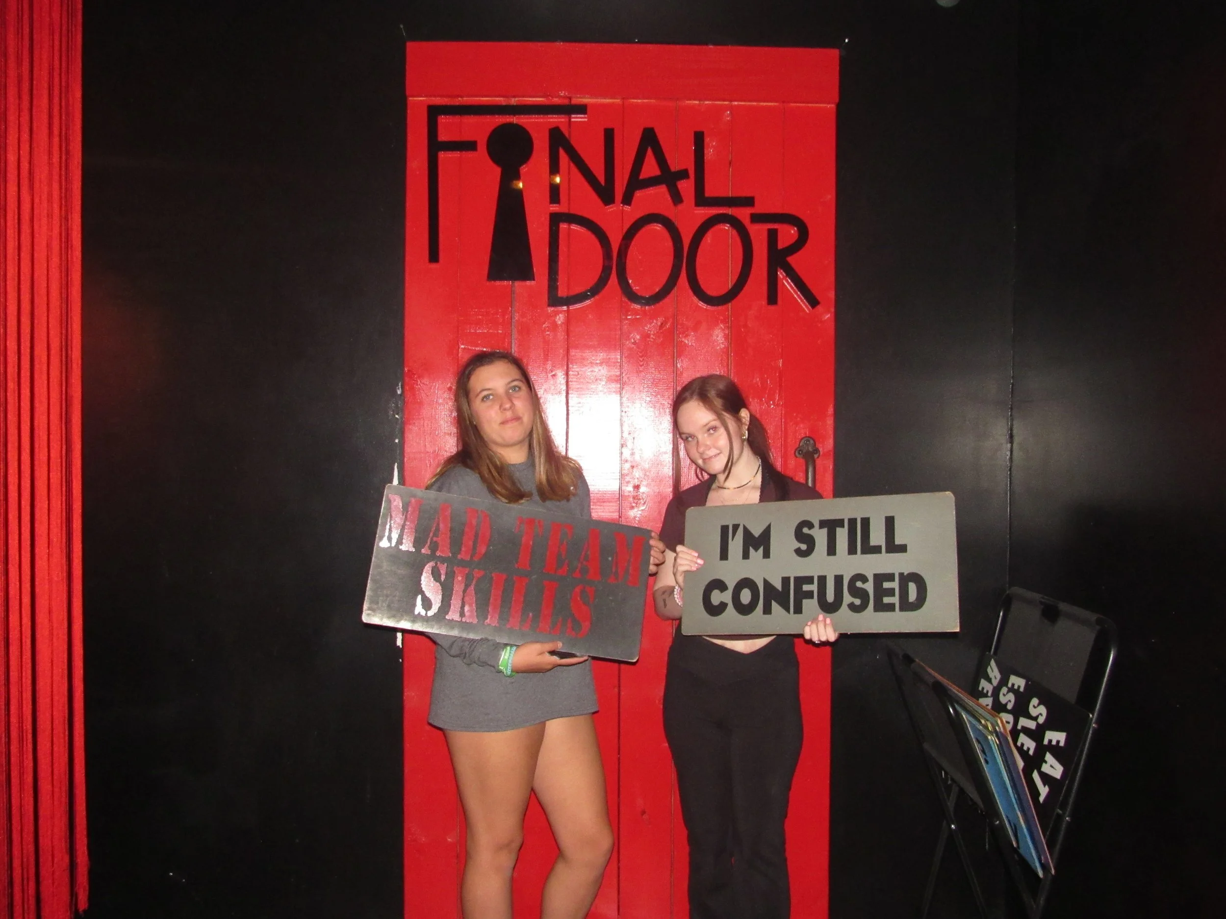the-final-door-escape-room-columbia-sc-team-photos-09-10-23 (7).JPG