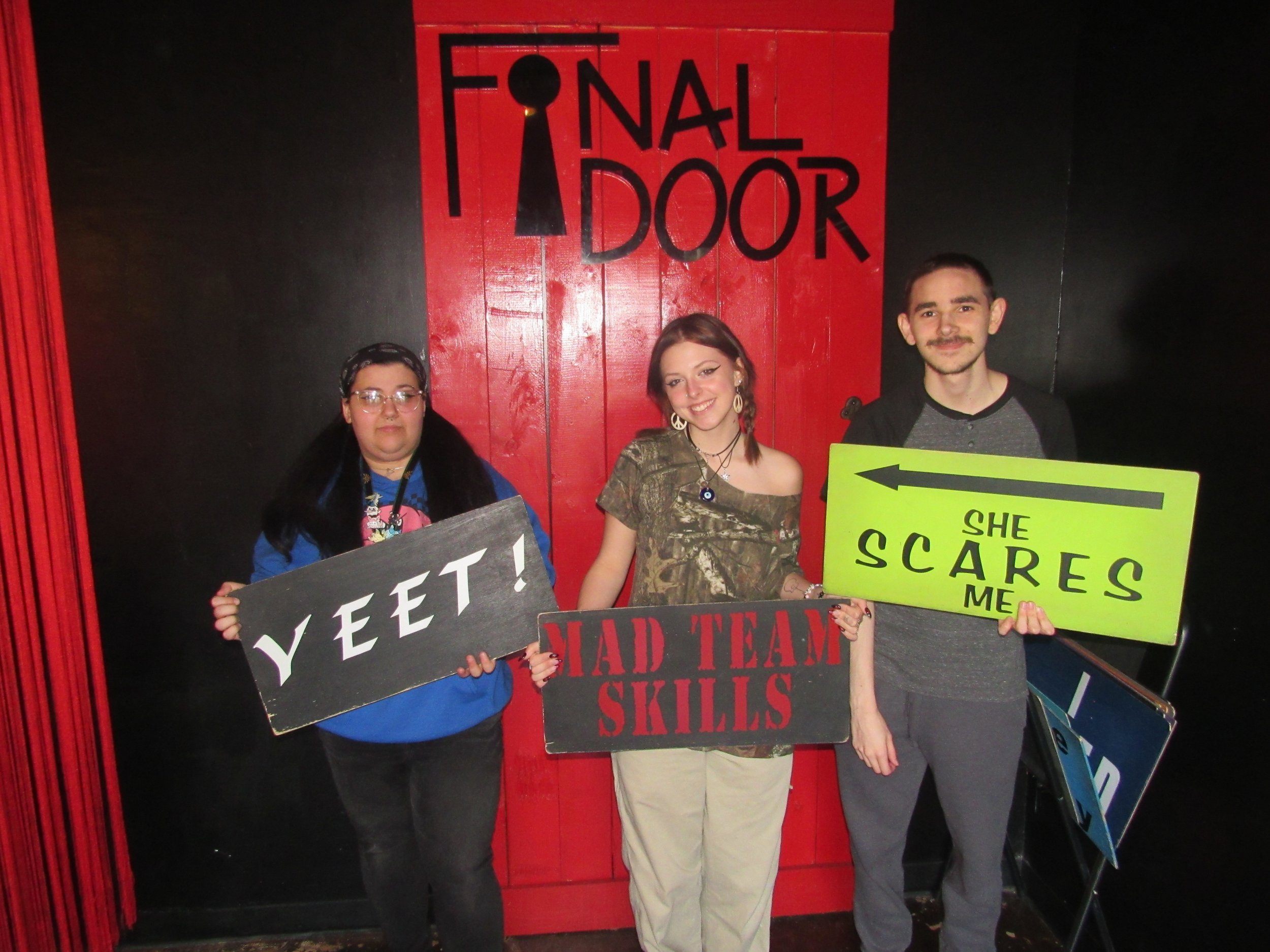 the-final-door-escape-room-columbia-sc-team-photos-09-11-23 (1).JPG