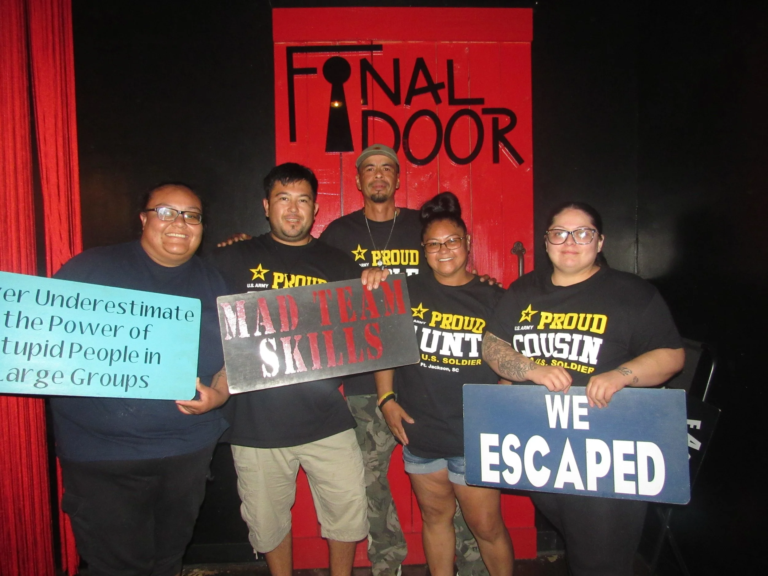 the-final-door-escape-room-columbia-sc-team-photos-09-14-23 (6).JPG