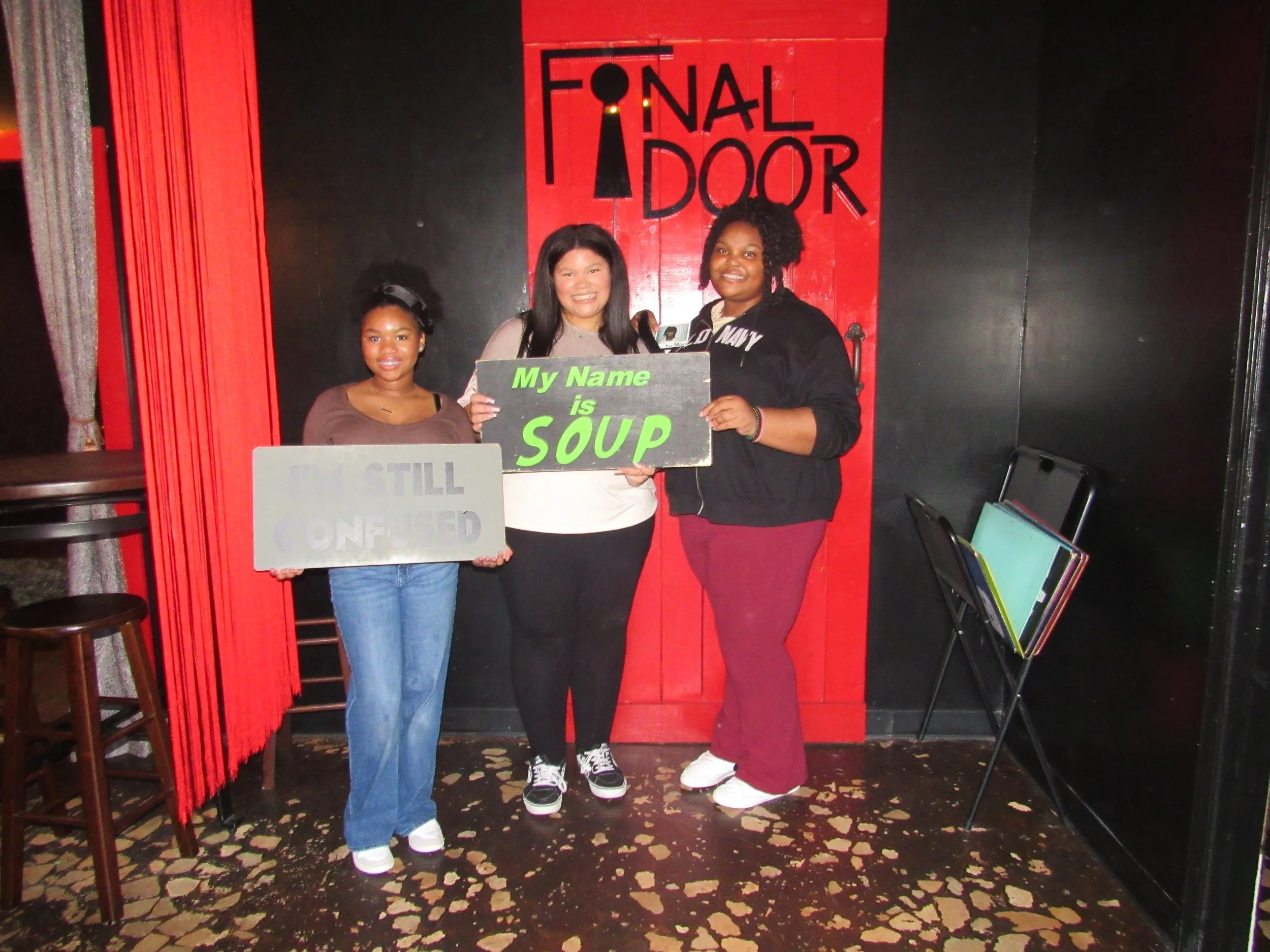 the-final-door-escape-room-columbia-sc-team-photos-09-16-23 (6).JPG