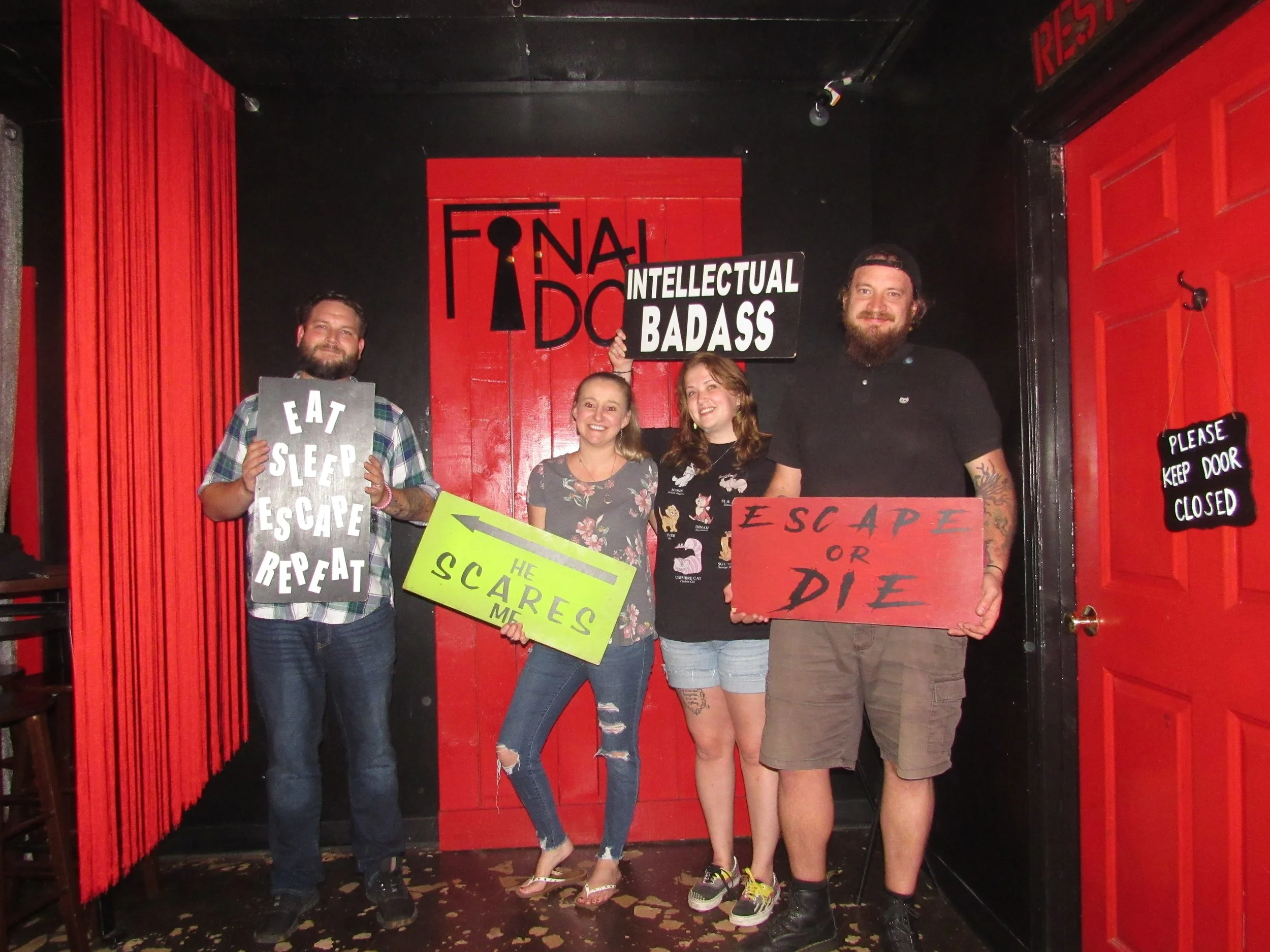 the-final-door-escape-room-columbia-sc-team-photos-09-16-23 (20).JPG