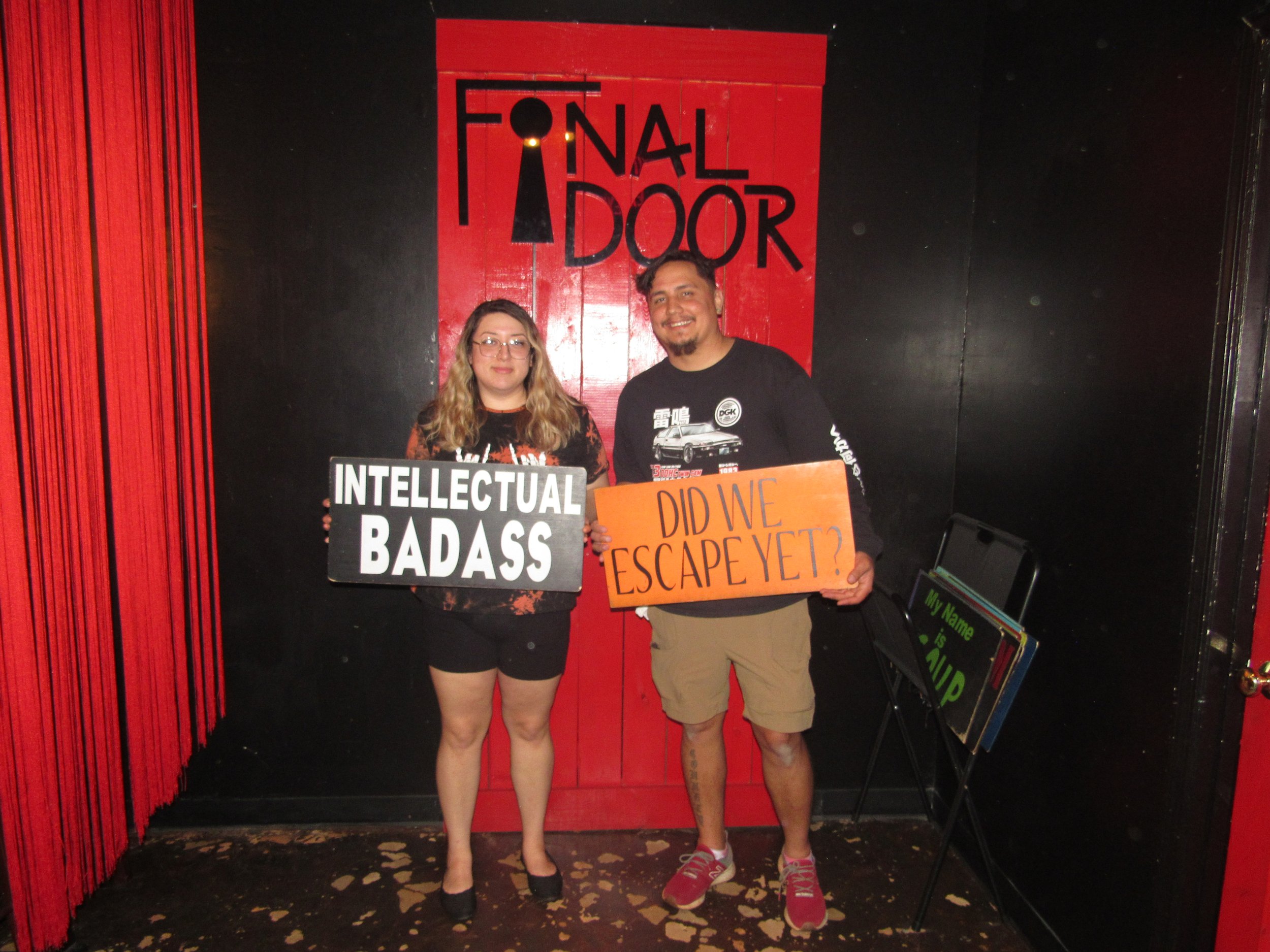 the-final-door-escape-room-columbia-sc-team-photos-09-16-23 (21).JPG