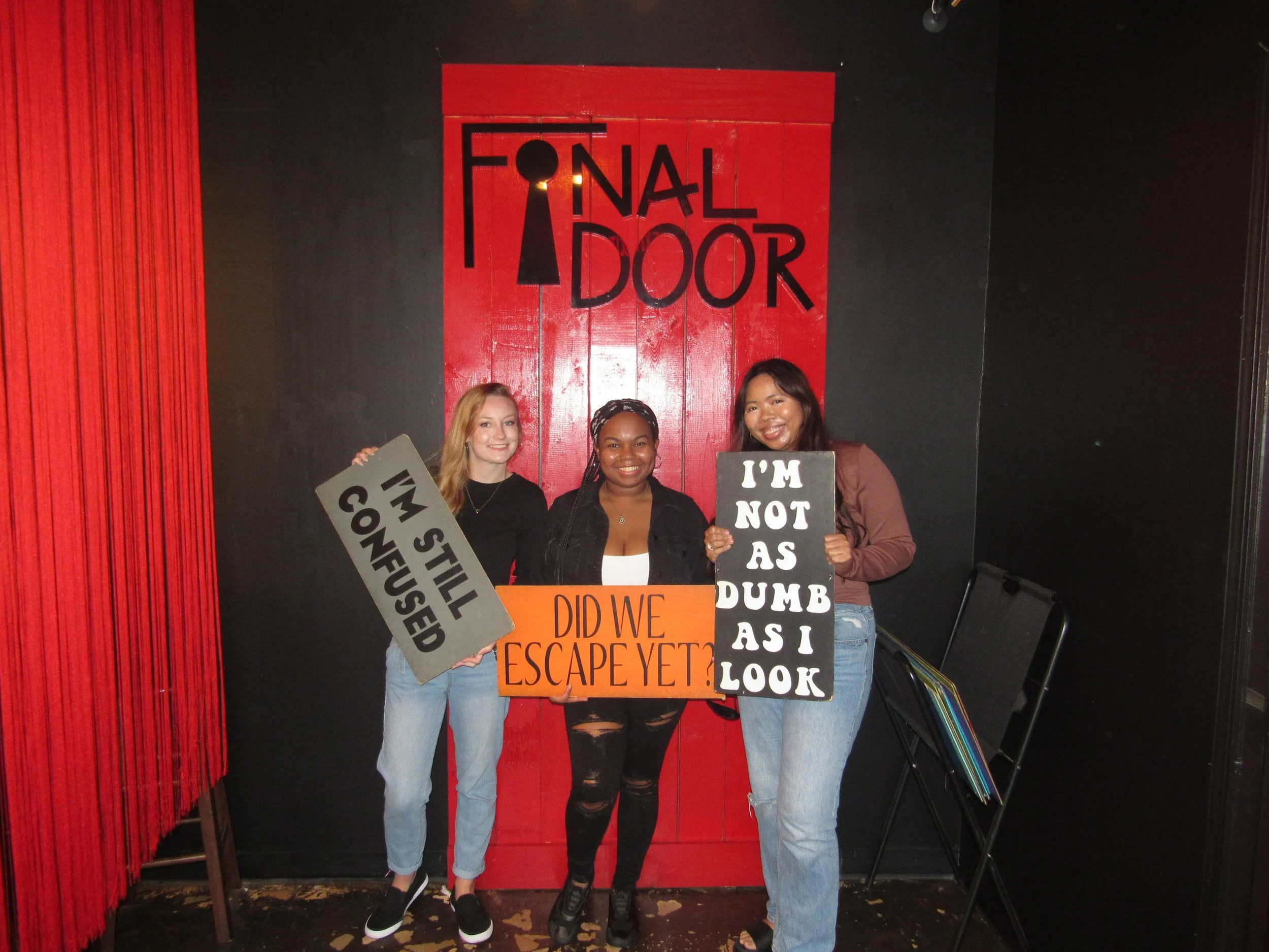 the-final-door-escape-room-columbia-sc-team-photos-09-23-23 (12).JPG