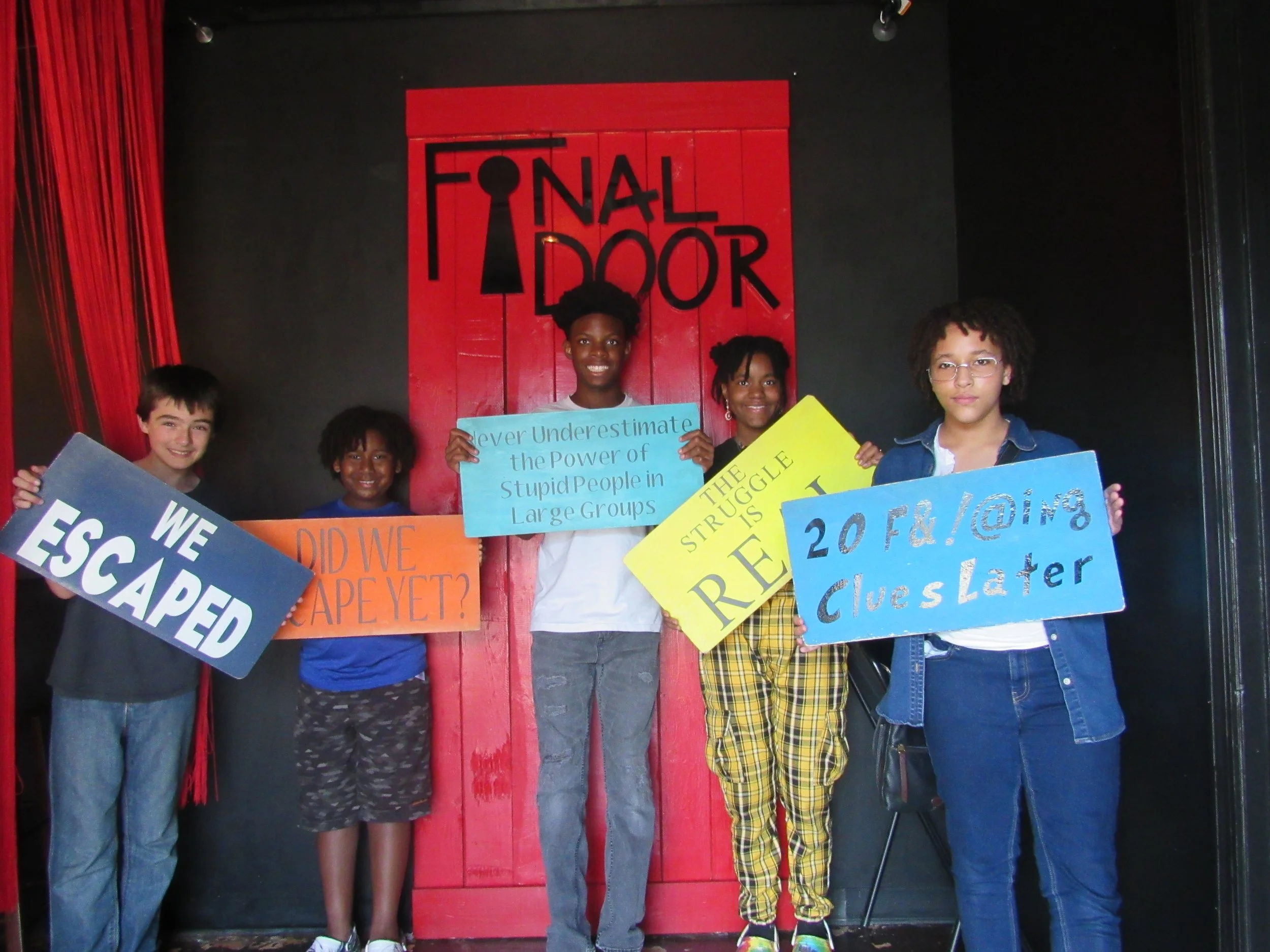 the-final-door-escape-room-columbia-sc-team-photos-09-29-23 (2).JPG