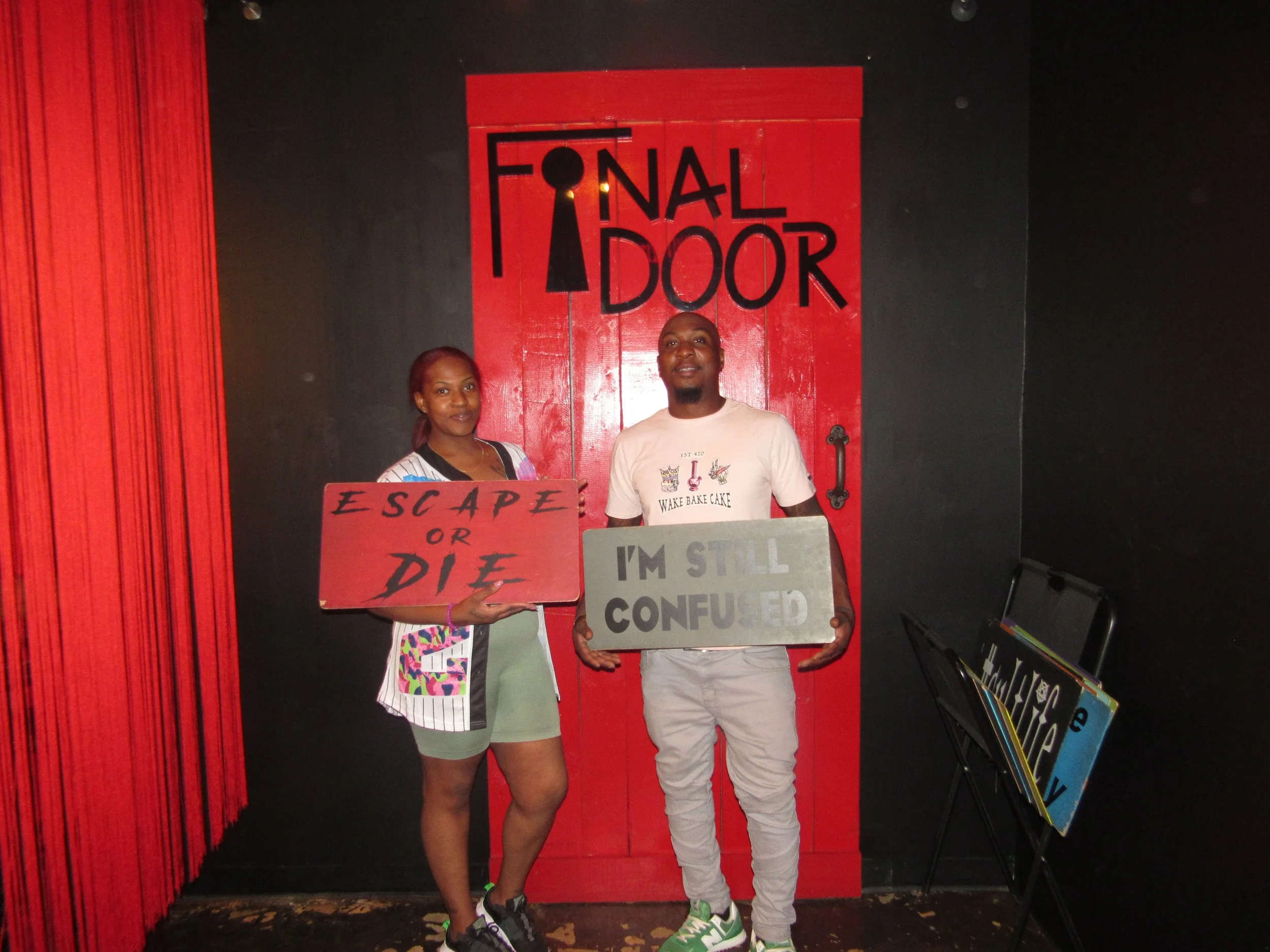 the-final-door-escape-room-columbia-sc-team-photos-09-30-23 (3).JPG