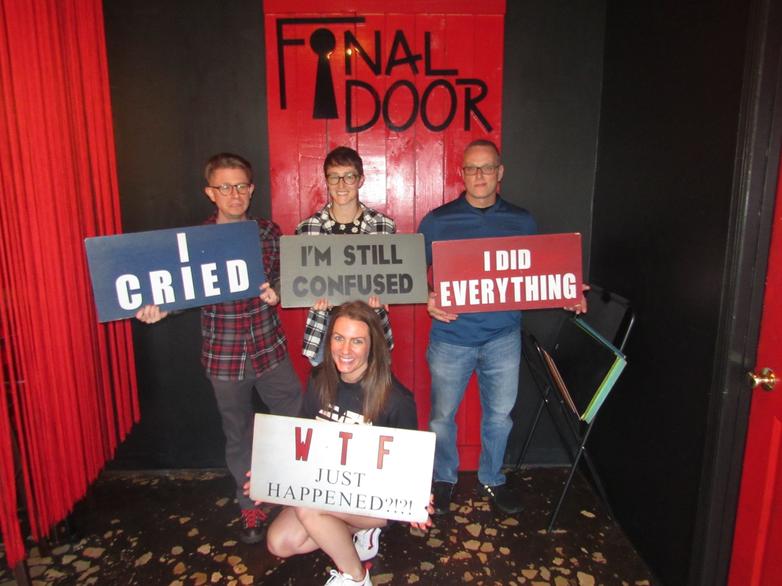 the-final-door-escape-room-columbia-sc-team-photos-09-30-23 (10).JPG