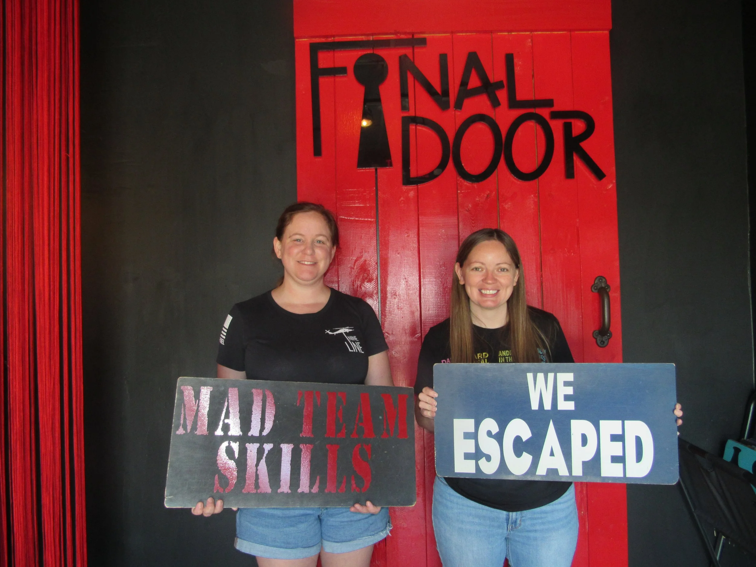 the-final-door-escape-room-columbia-sc-team-photos-10-01-23 (1).JPG