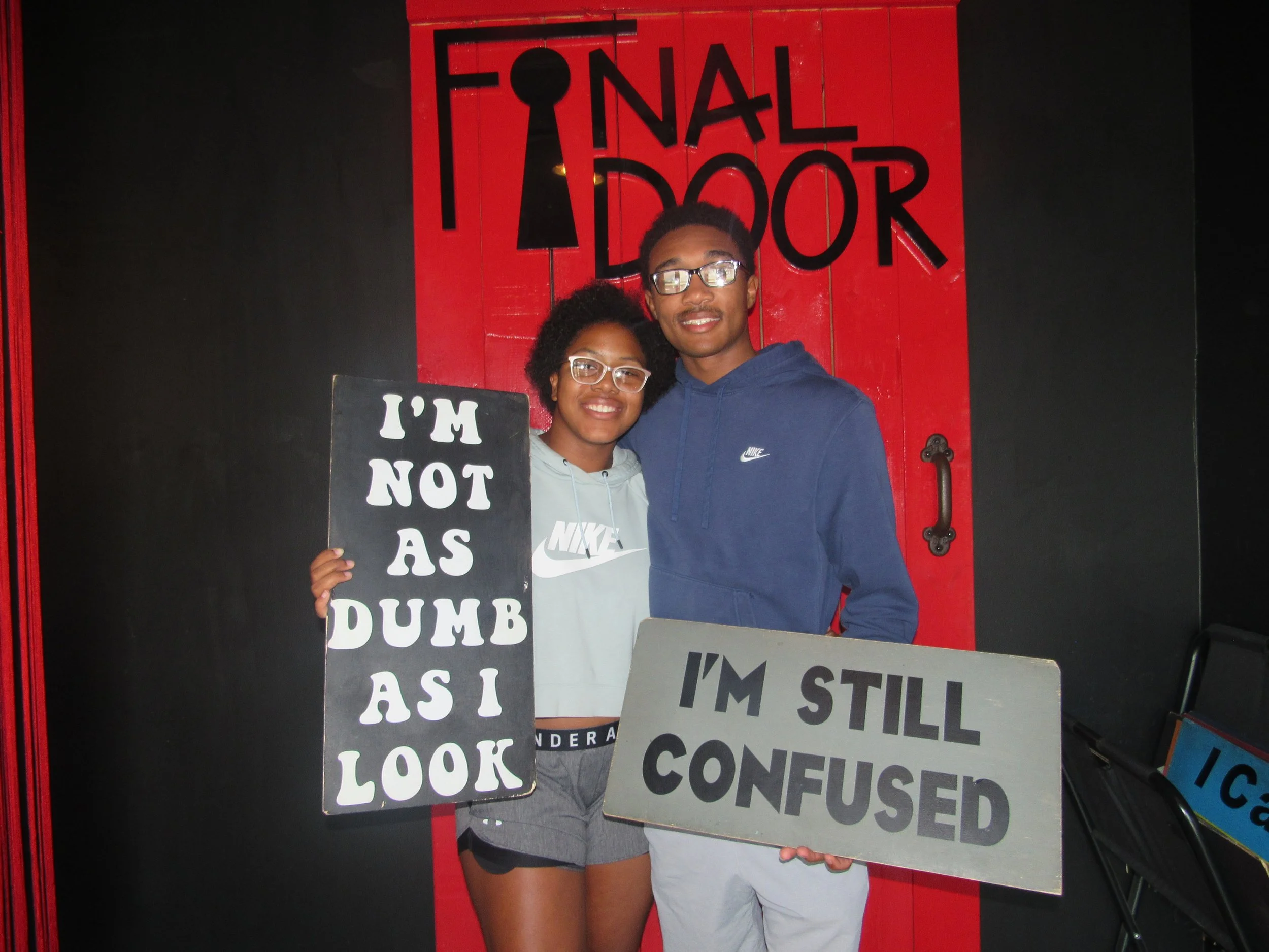 the-final-door-escape-room-columbia-sc-team-photos-10-01-23 (3).JPG