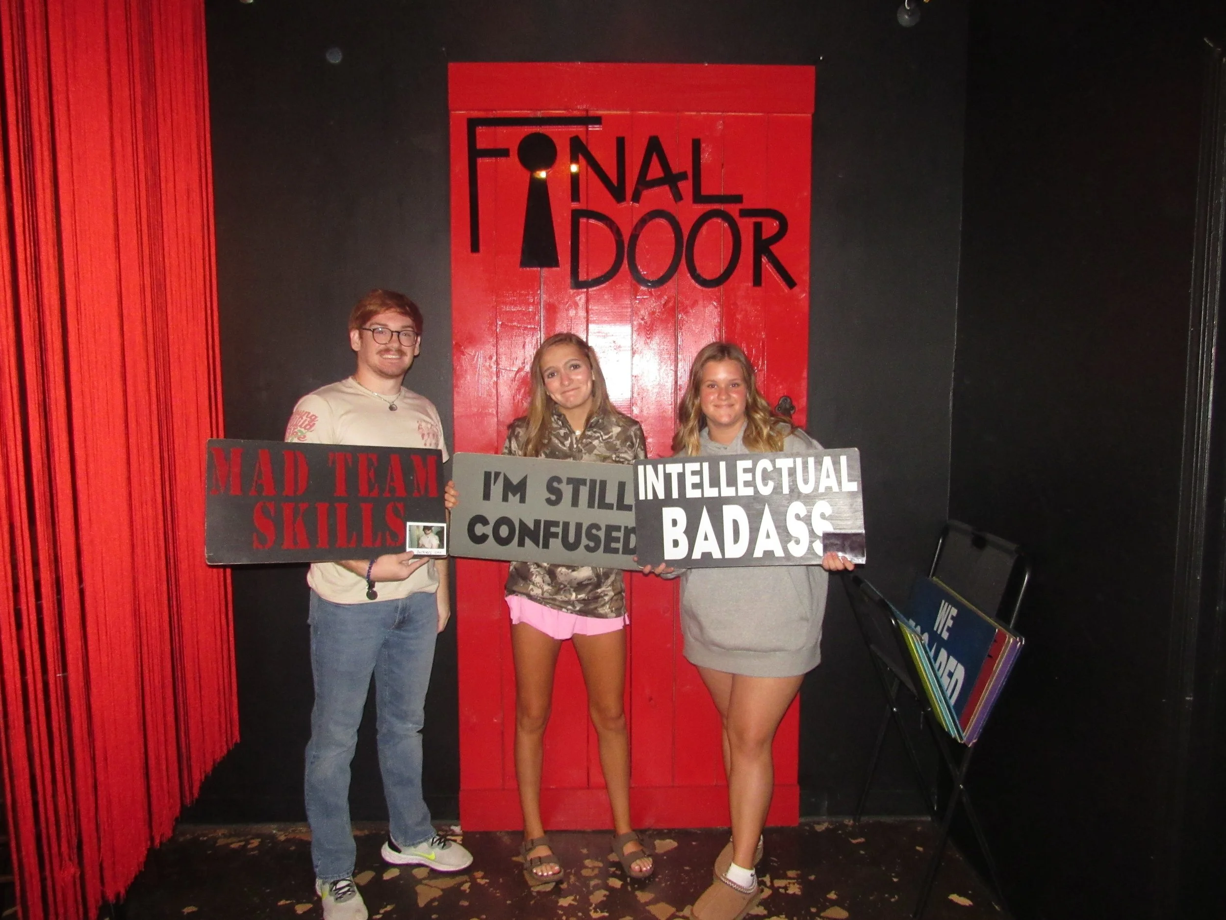 the-final-door-escape-room-columbia-sc-team-photos-10-01-23 (10).JPG