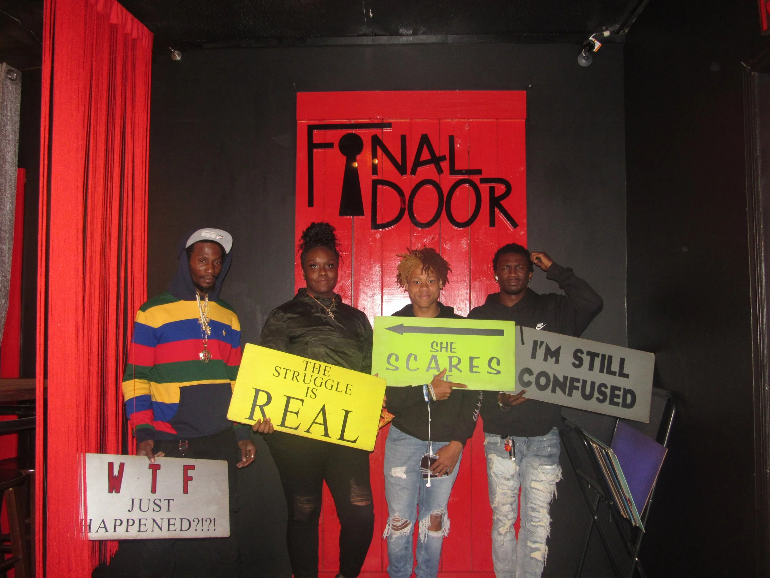 the-final-door-escape-room-columbia-sc-team-photos-10-07-23 (24).JPG