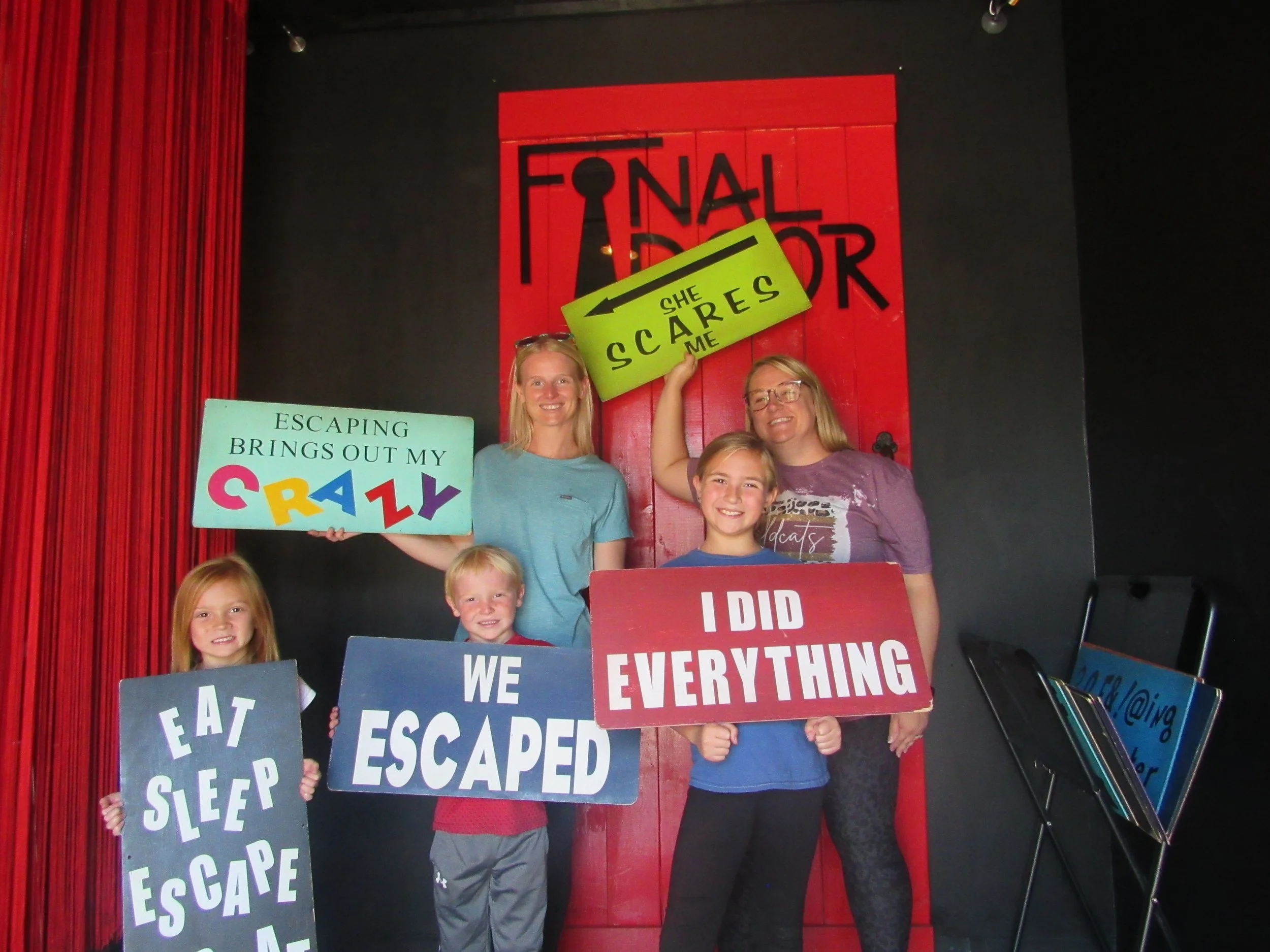 the-final-door-escape-room-columbia-sc-team-photos-10-09-23 (1).JPG