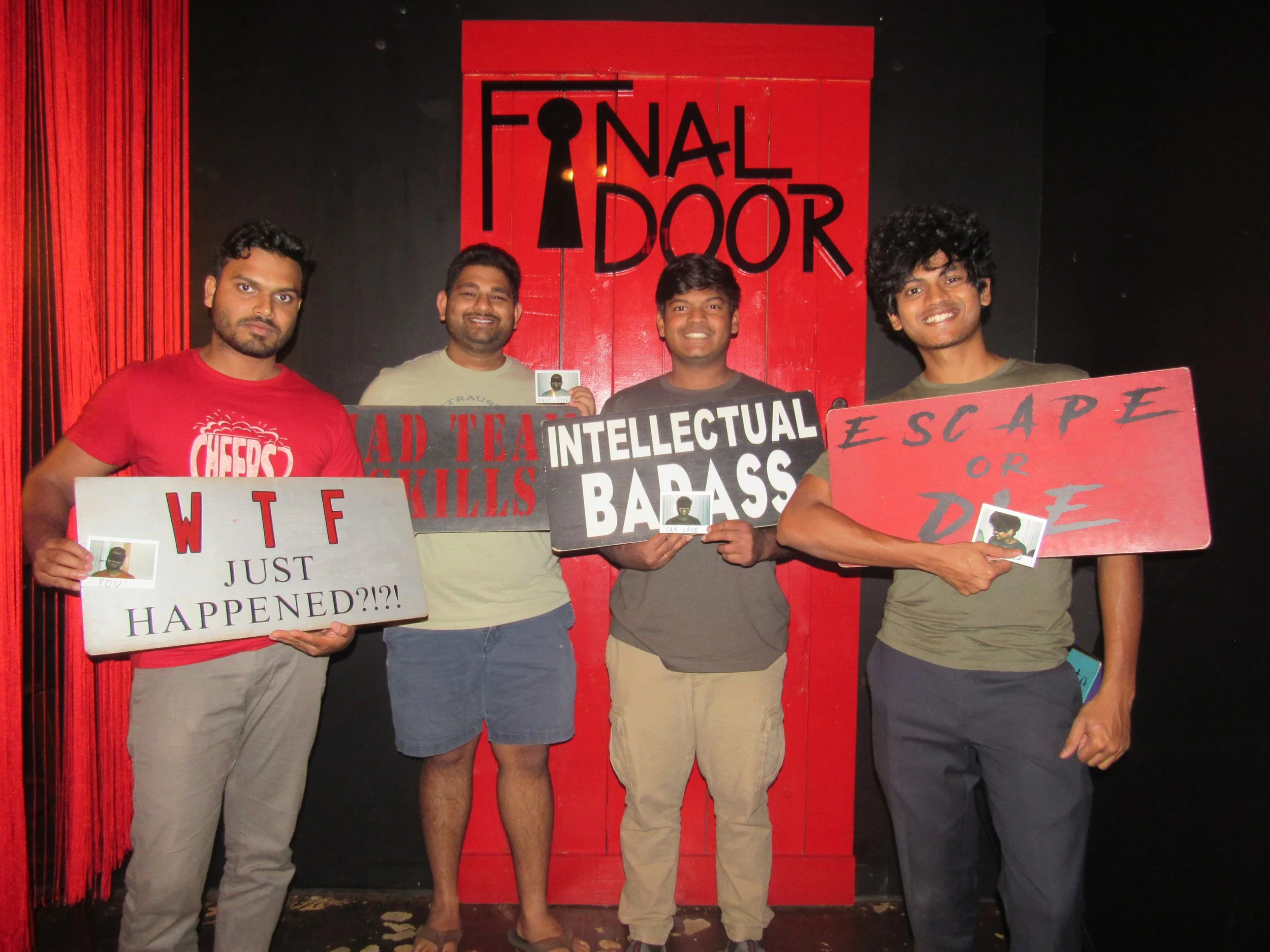 the-final-door-escape-room-columbia-sc-team-photos-10-09-23 (5).JPG