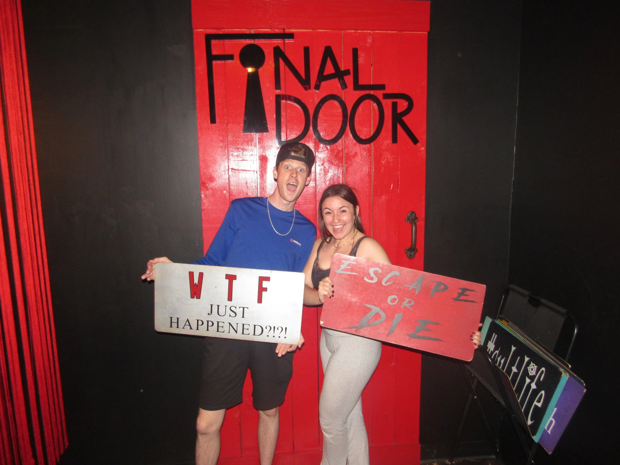 the-final-door-escape-room-columbia-sc-team-photos-10-09-23 (7).JPG