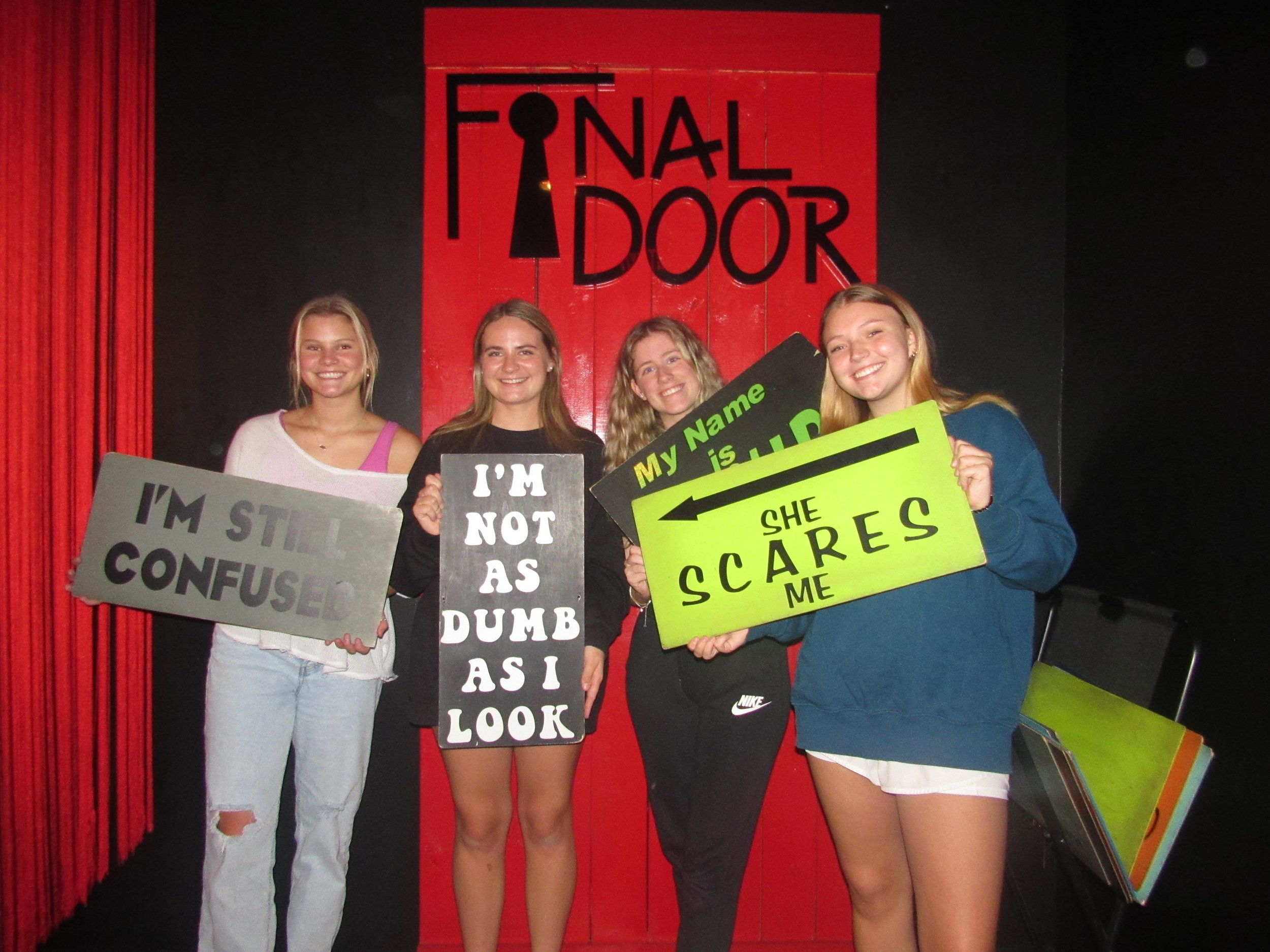 the-final-door-escape-room-columbia-sc-team-photos-10-10-23 (1).JPG