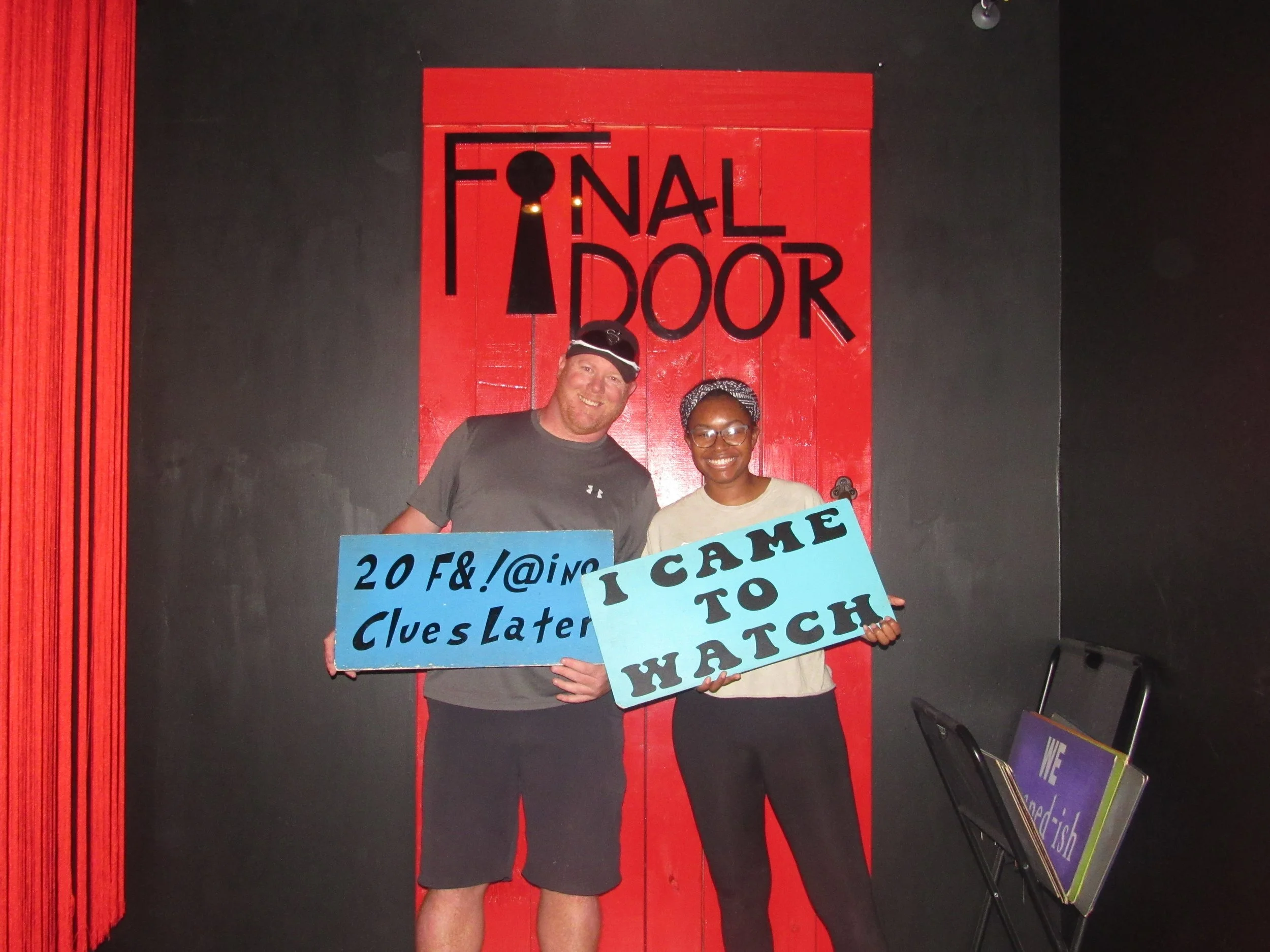 the-final-door-escape-room-columbia-sc-team-photos-10-10-23 (3).JPG