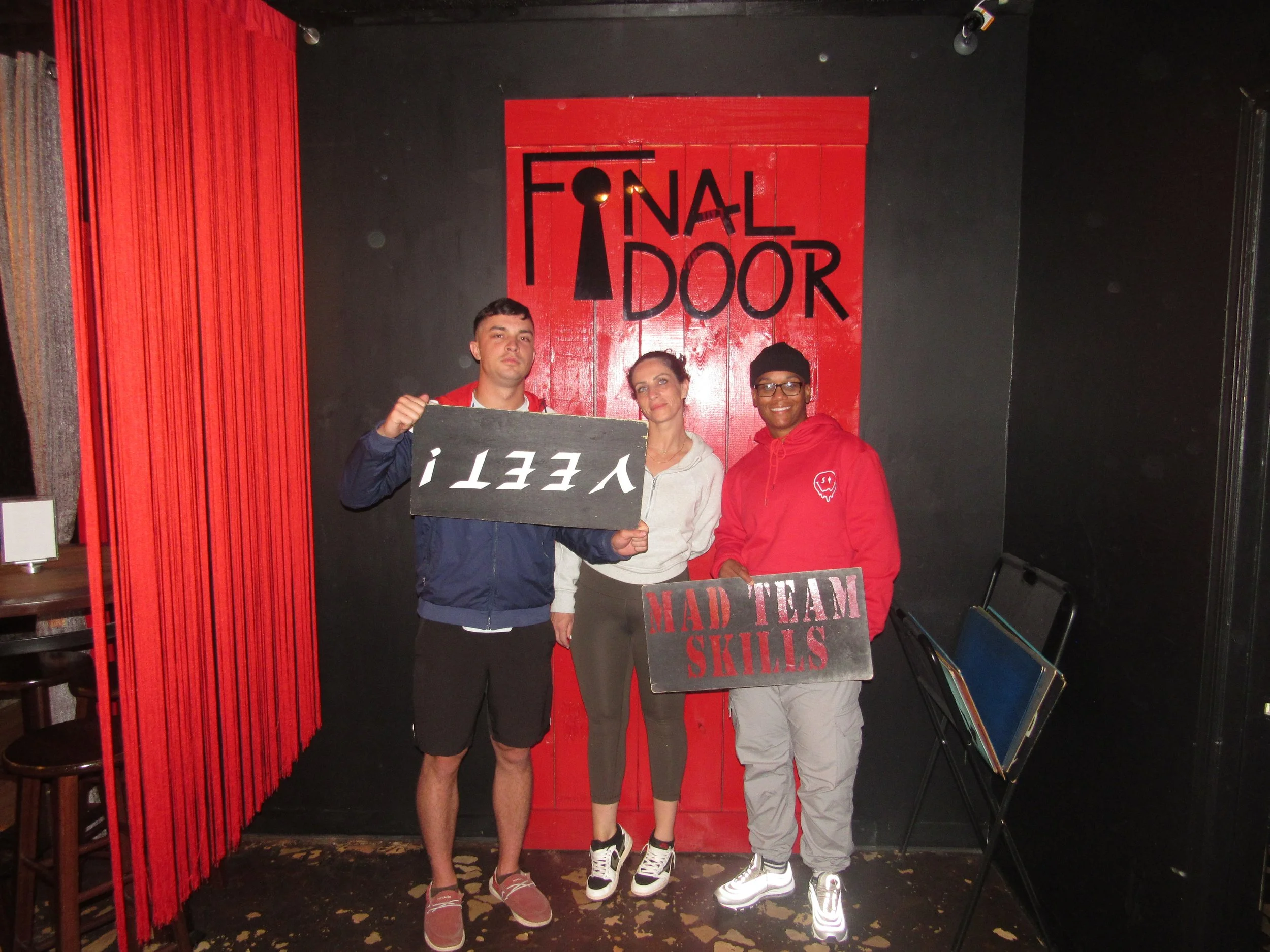 the-final-door-escape-room-columbia-sc-team-photos-10-13-23 (10).JPG