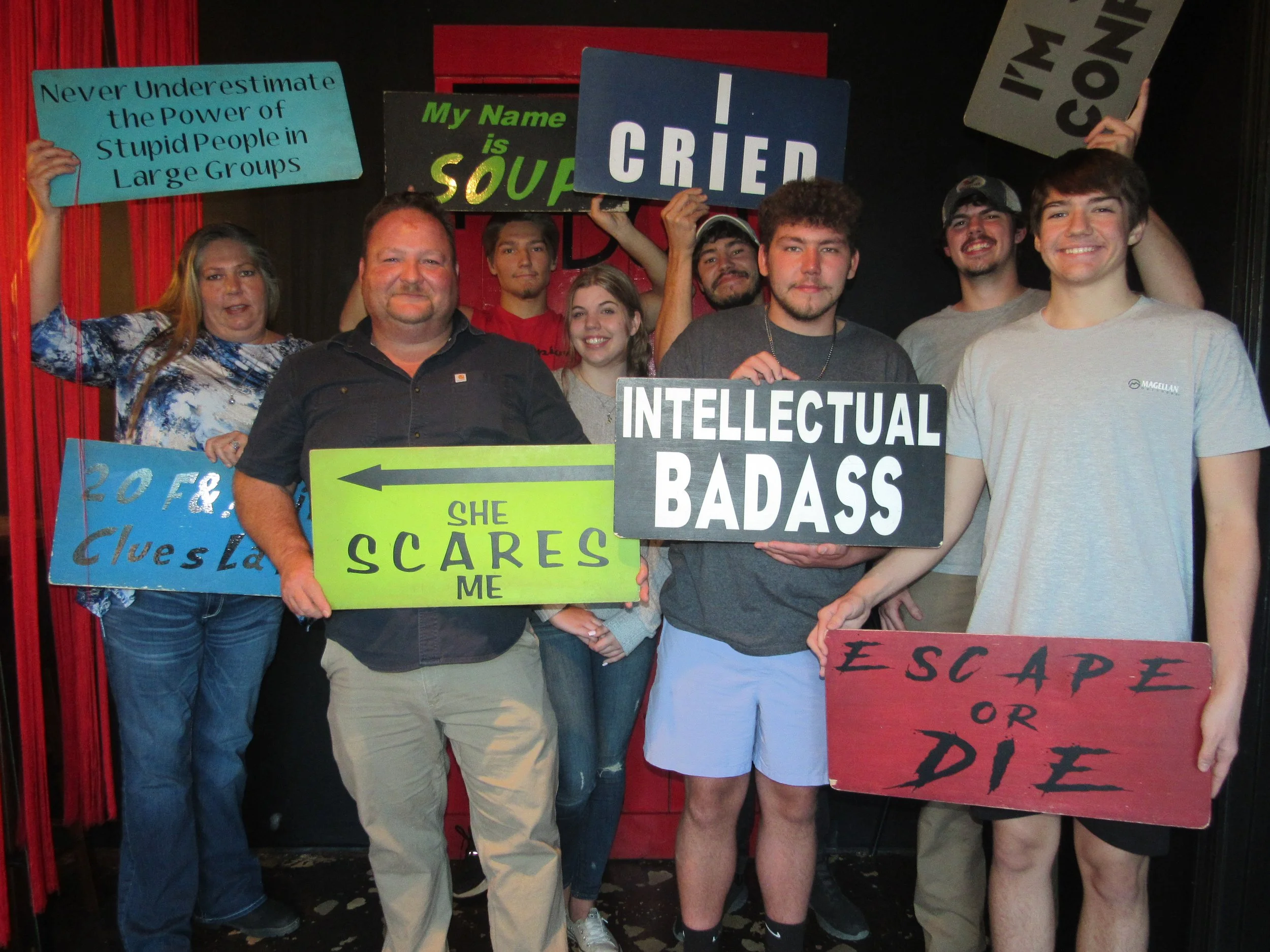 the-final-door-escape-room-columbia-sc-team-photos-10-14-23 (11).JPG