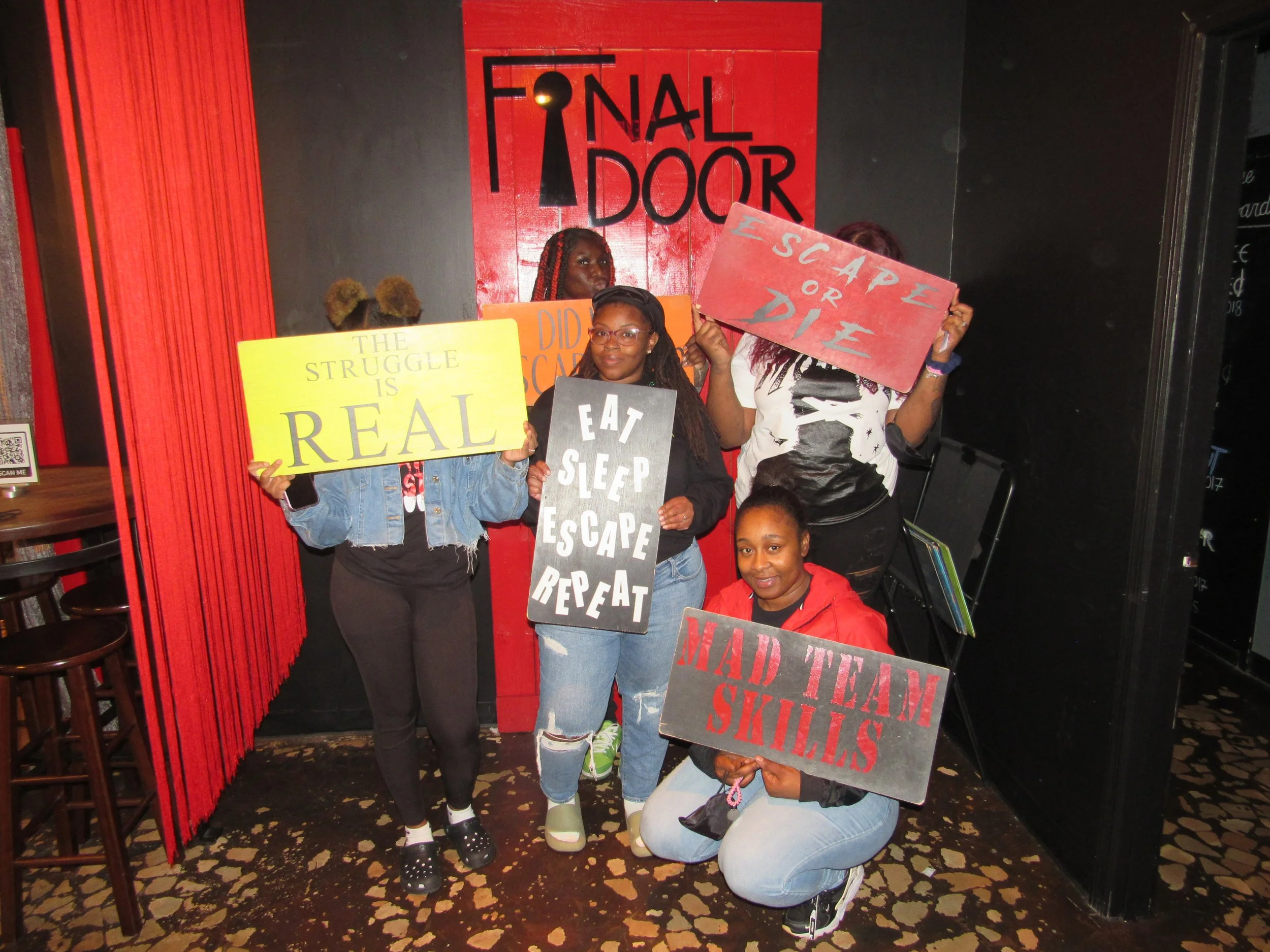 the-final-door-escape-room-columbia-sc-team-photos-10-14-23 (13).JPG
