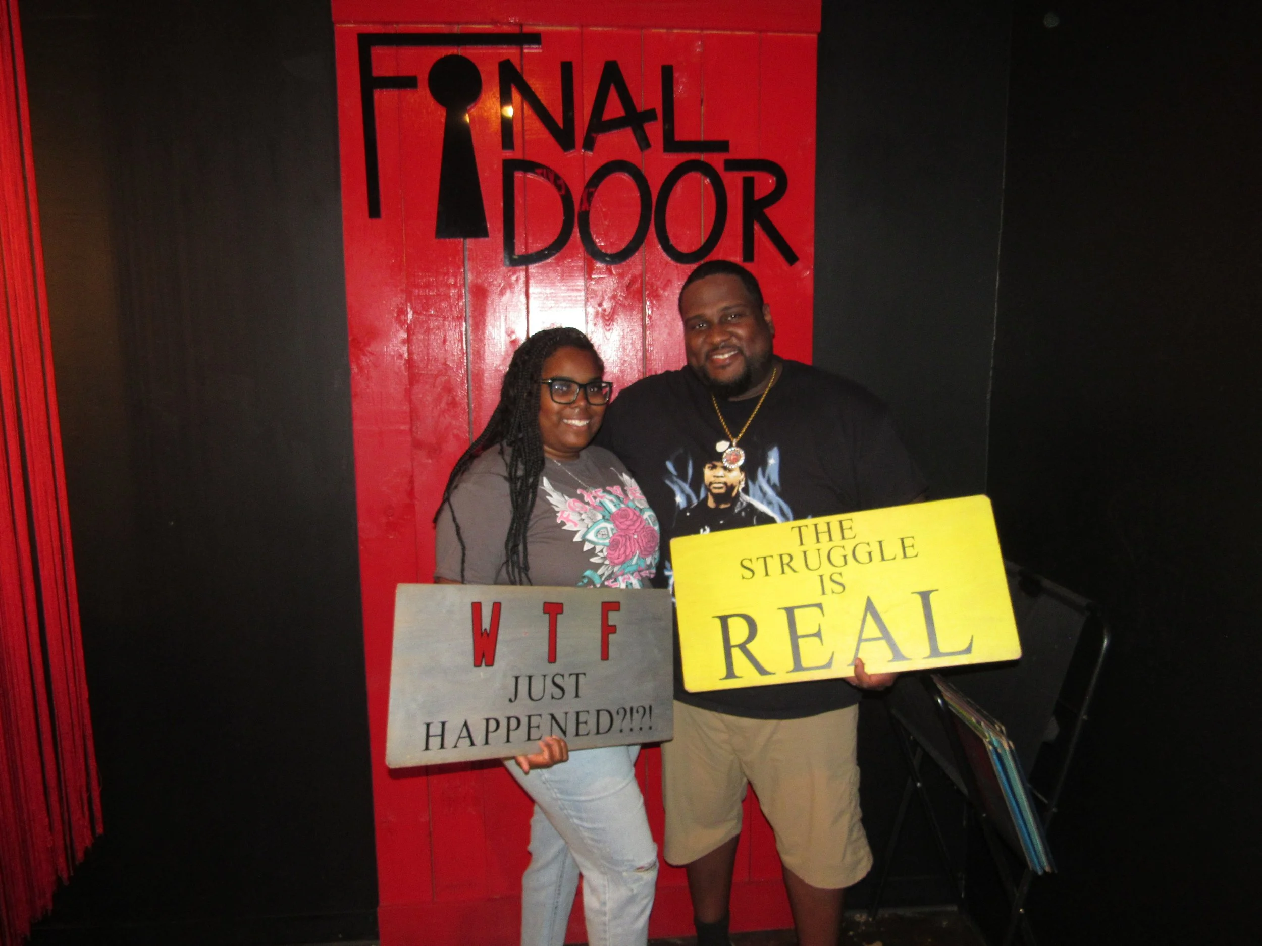 the-final-door-escape-room-columbia-sc-team-photos-10-15-23 (4).JPG