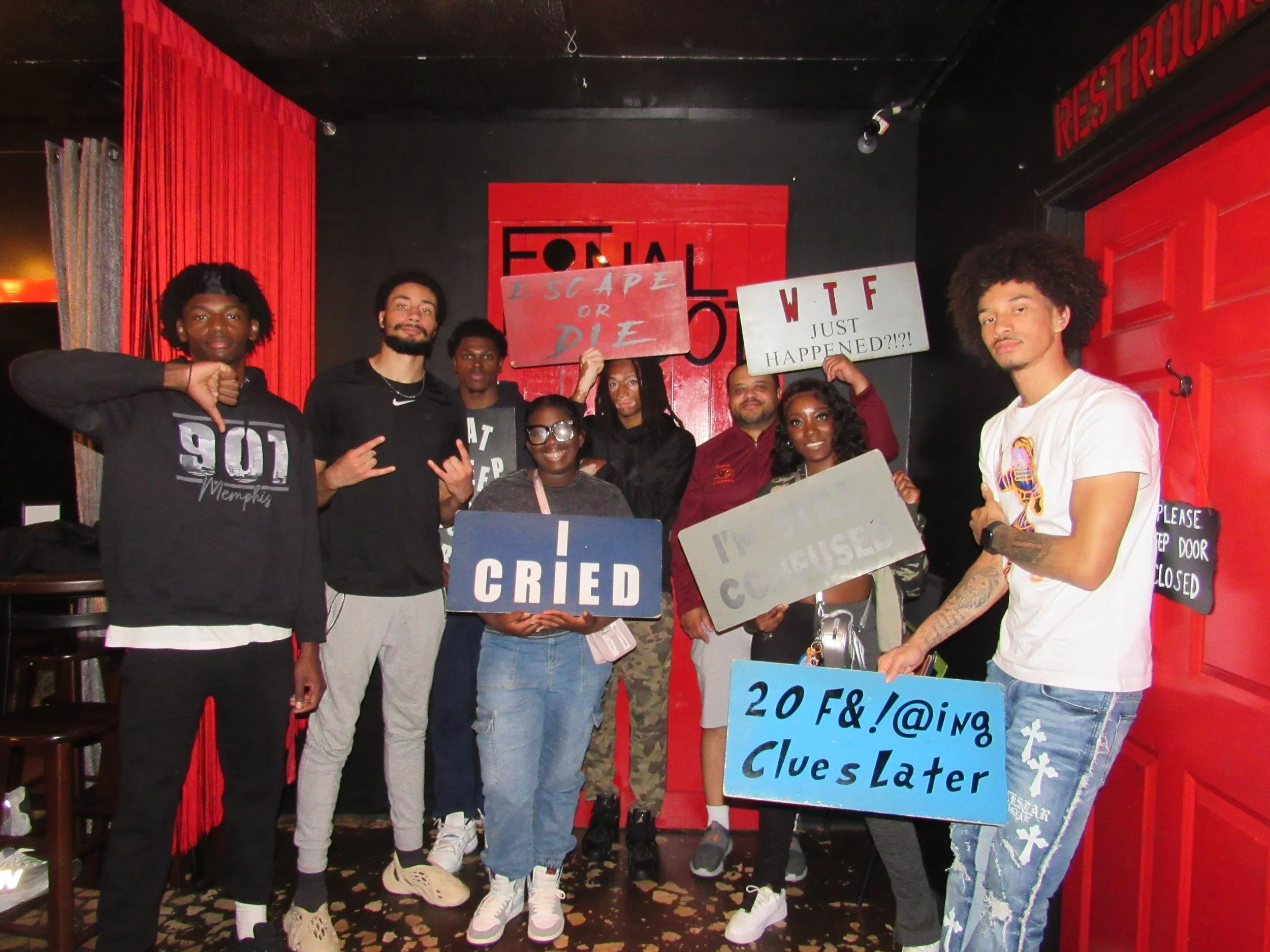the-final-door-escape-room-columbia-sc-team-photos-10-17-23 (5).JPG